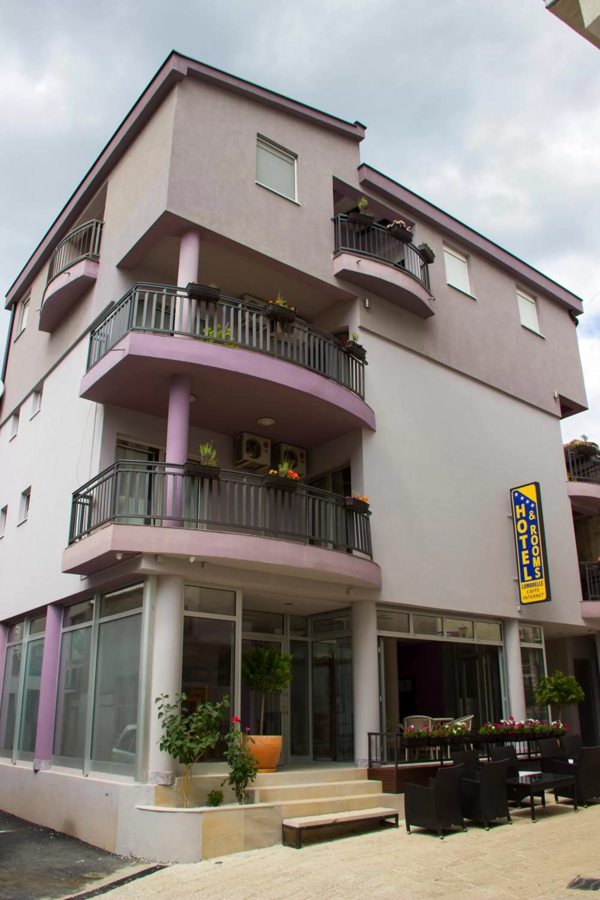 Property Building in Hotel & Rooms Lombrelle