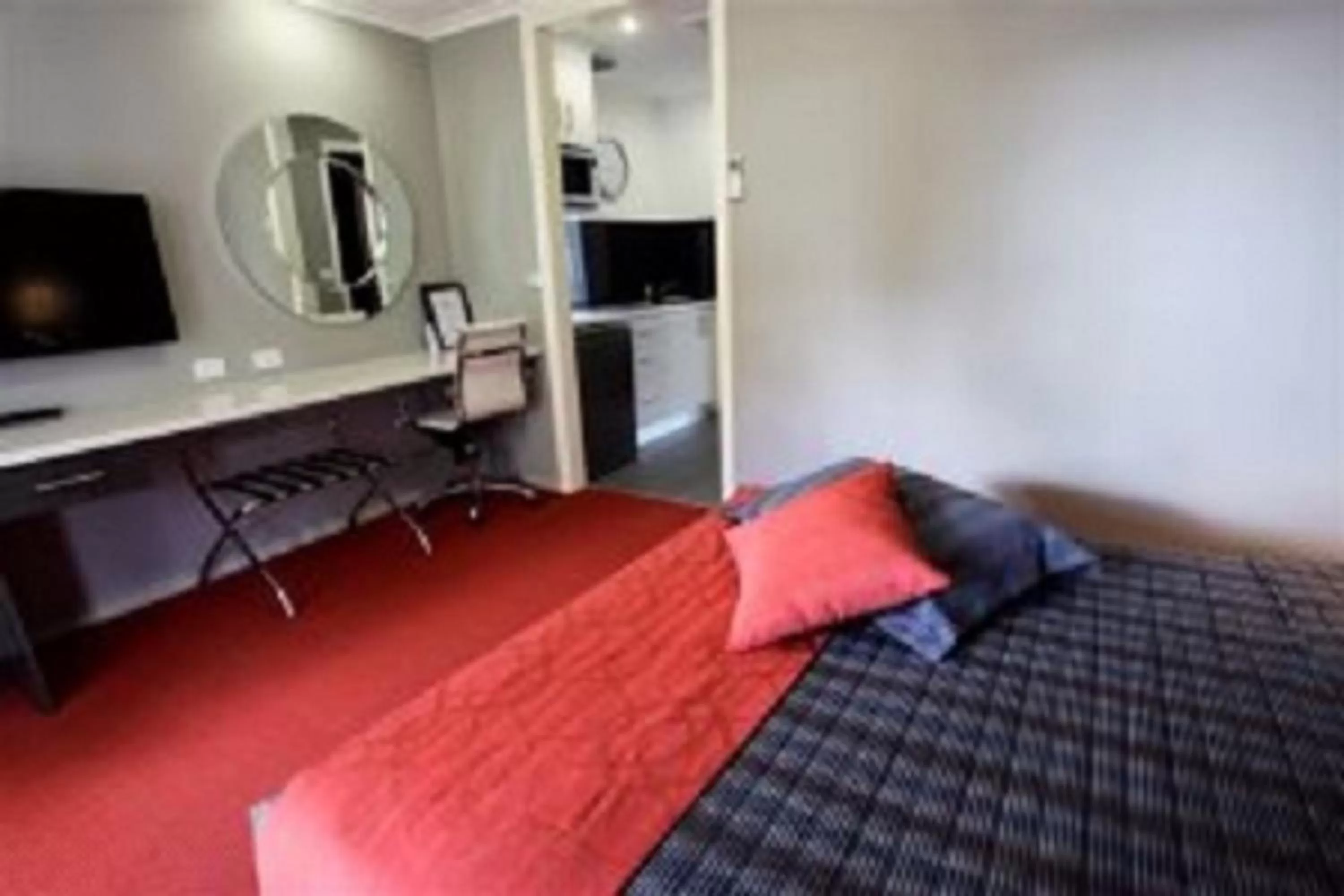 Bedroom, Bed in Cattlemans Country Motor Inn & Serviced Apartments
