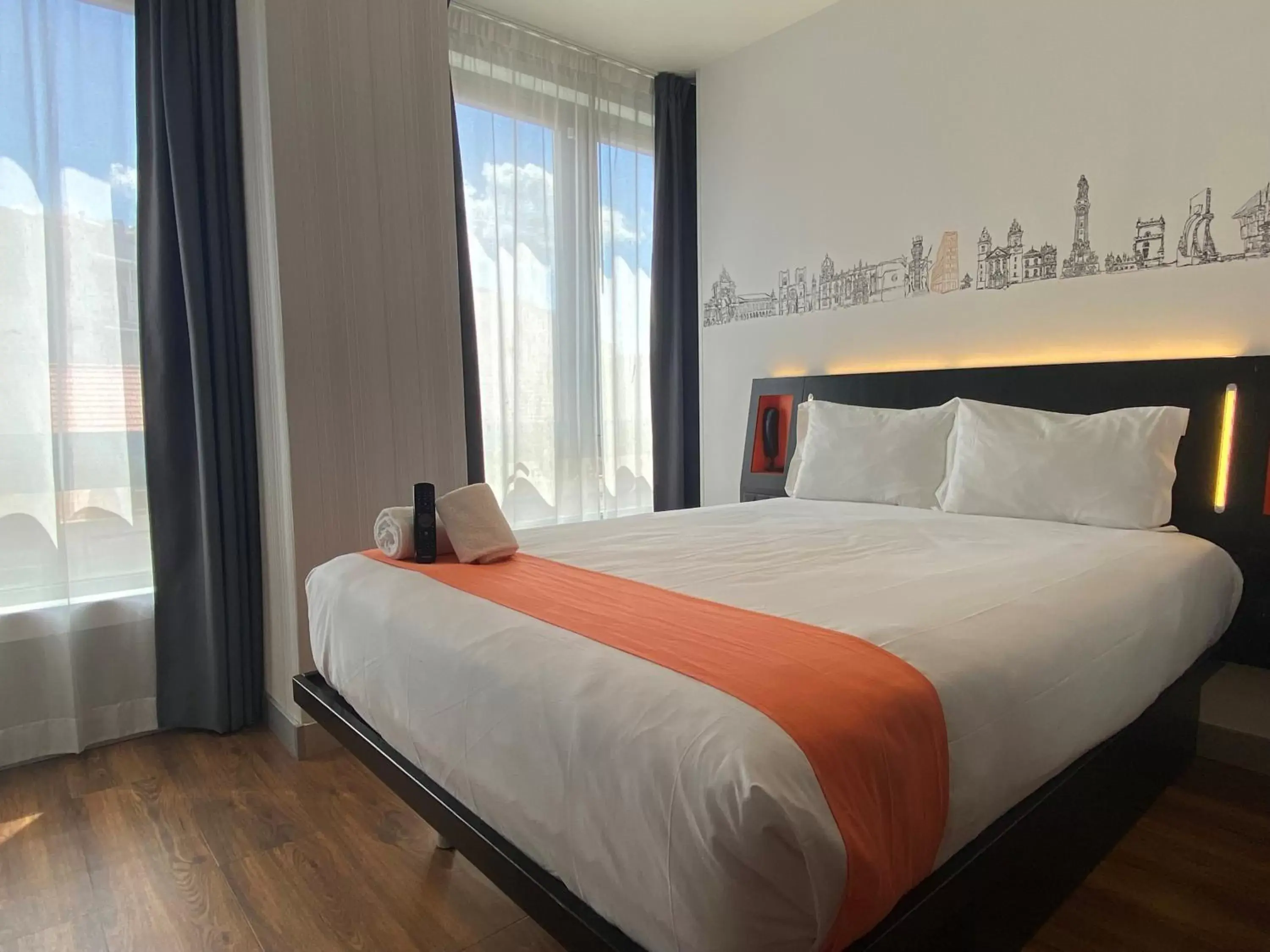 Superior Double Room in easyHotel Lisbon Superior Double Room in easyHotel Lisbon
