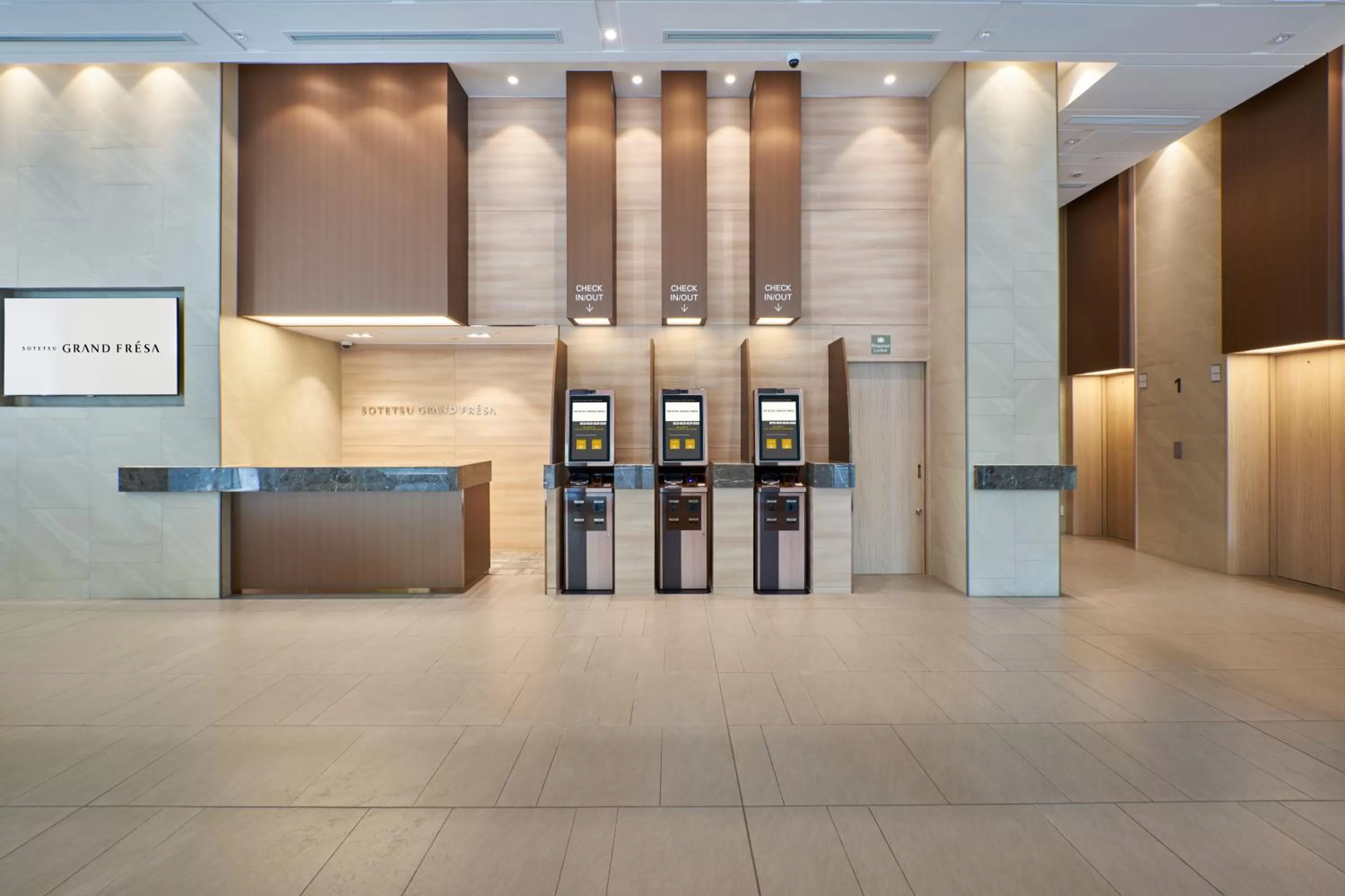 Lobby or reception in Sotetsu Grand Fresa Saigon