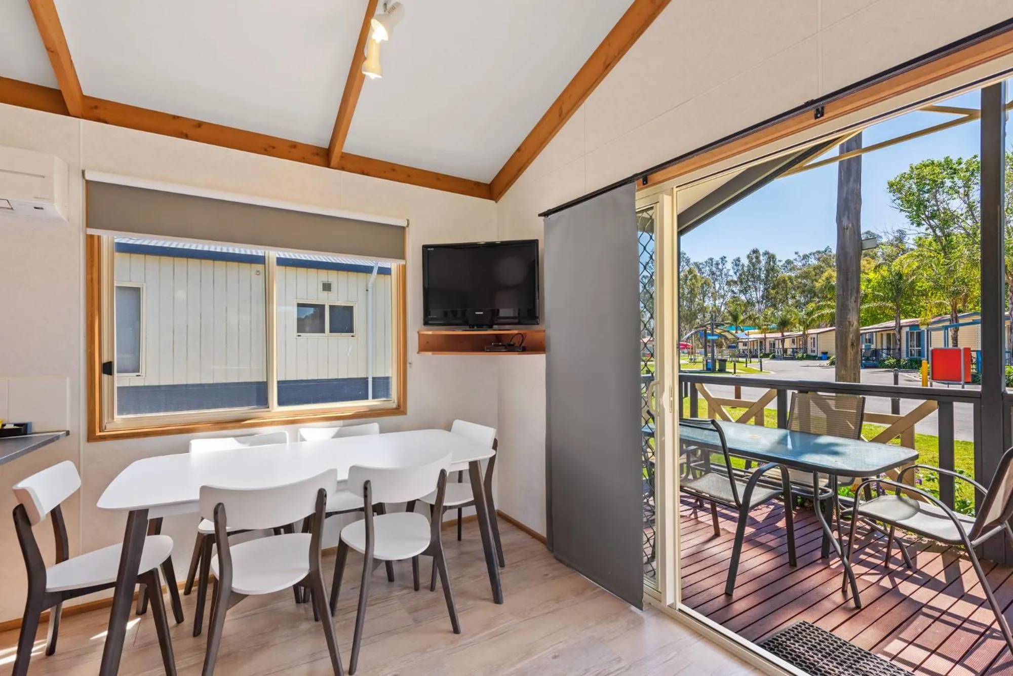 TV and multimedia in Discovery Parks - Maidens Inn Moama