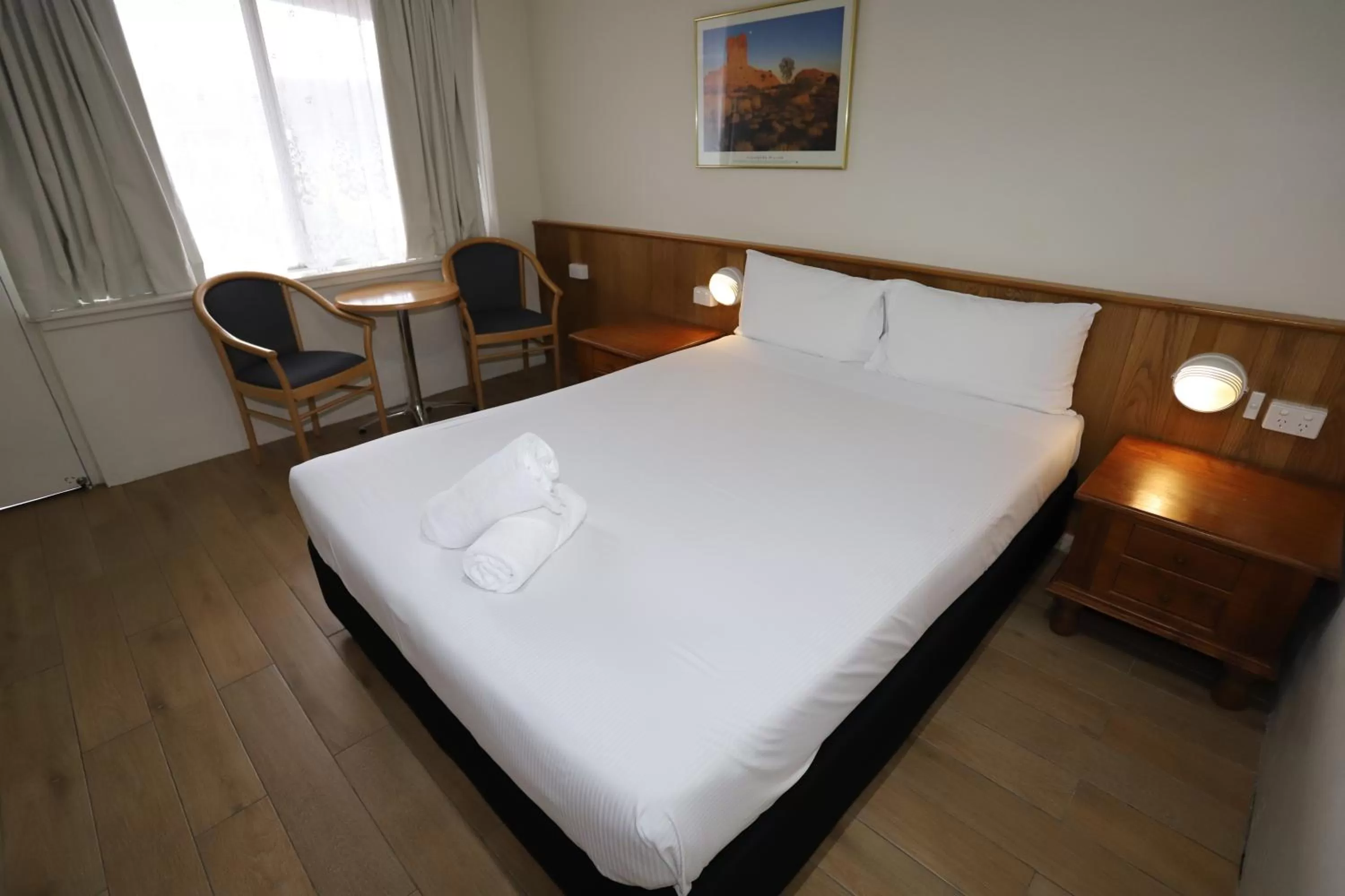 Bed in Reign Inn Newcastle