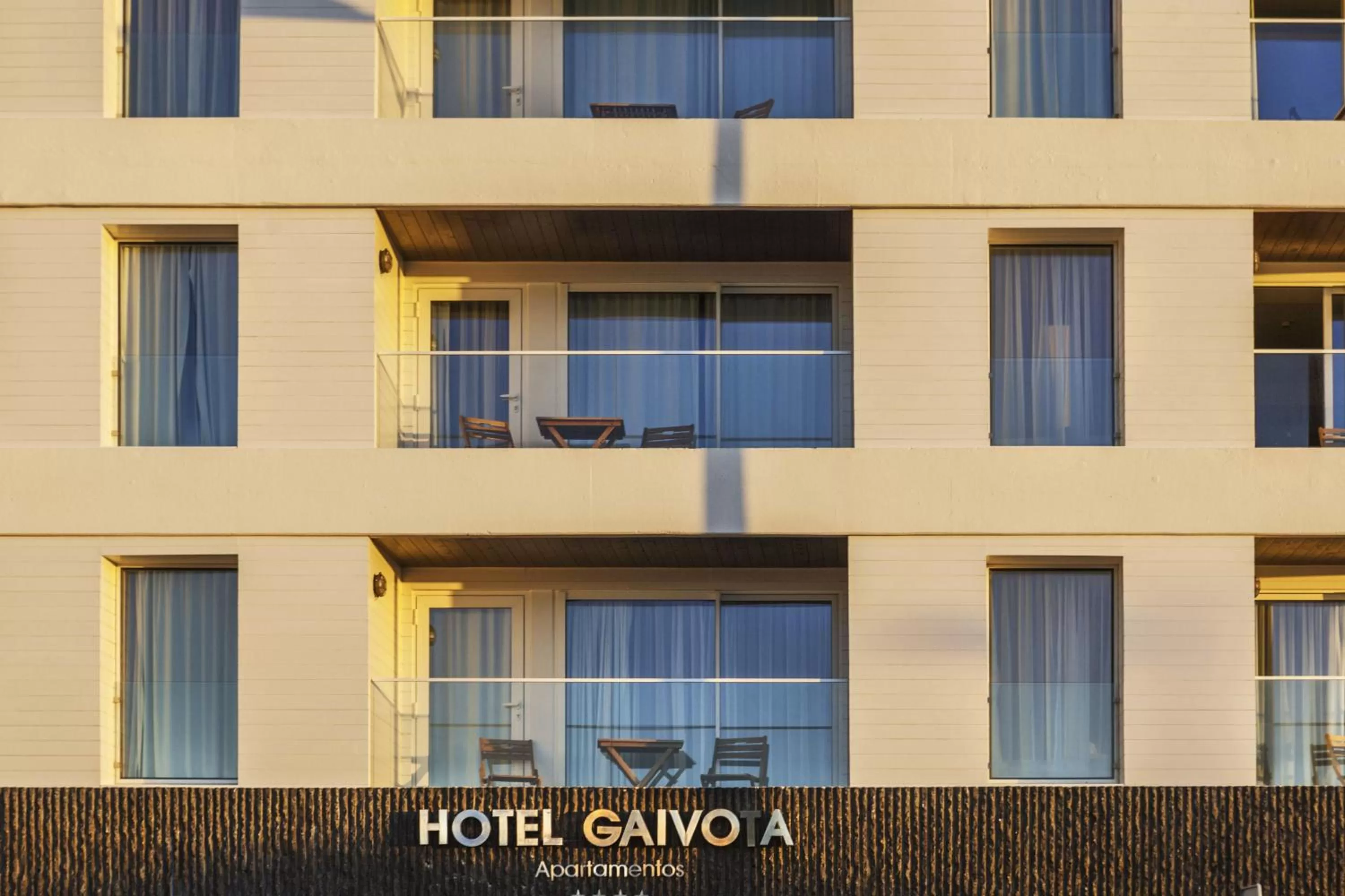 Property building in Hotel Gaivota Azores