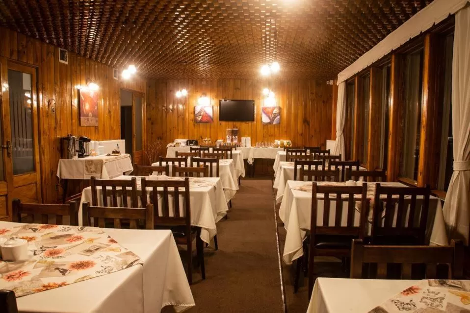 Restaurant/places to eat in Hotel Capitán Eberhard