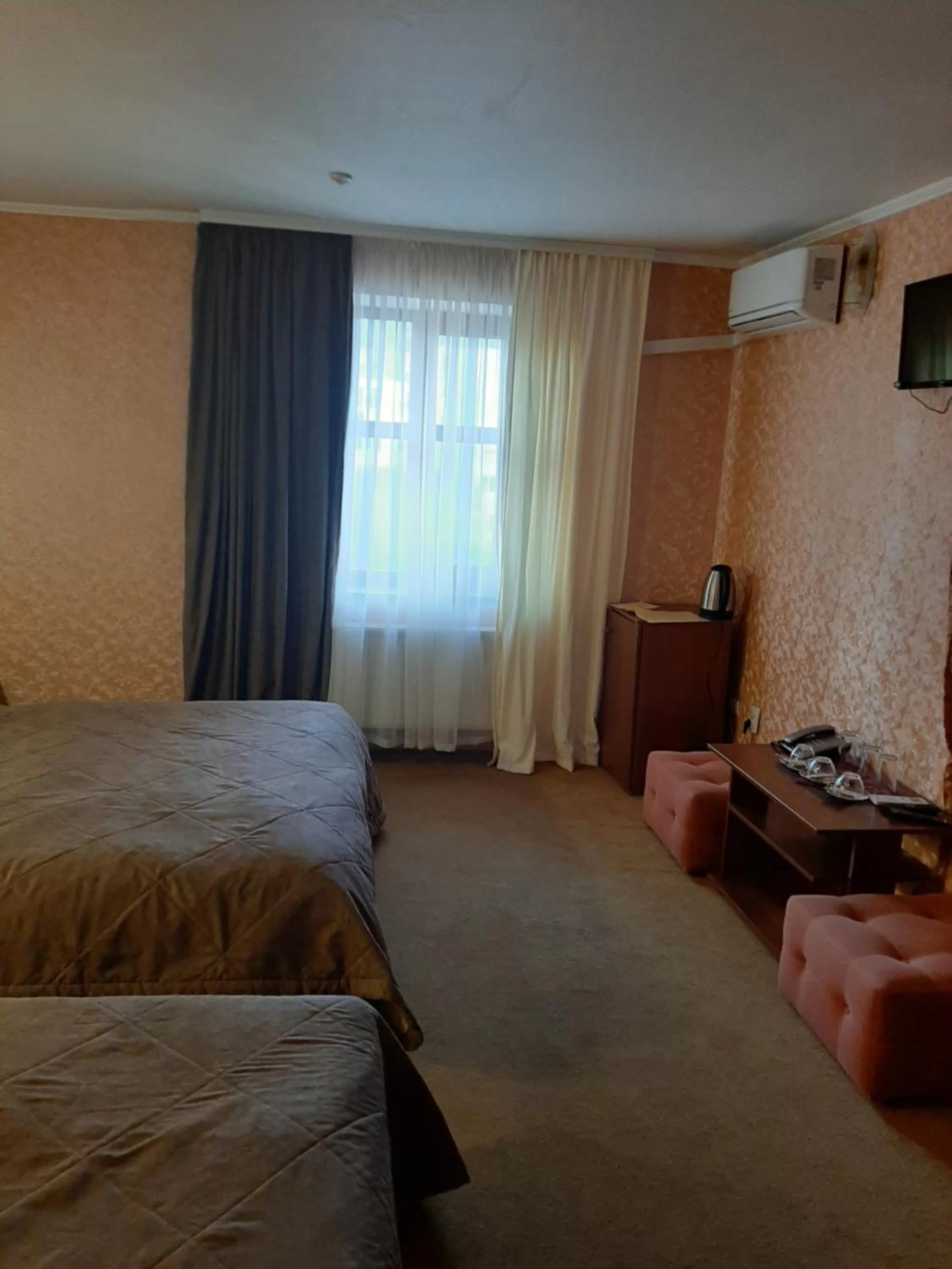 Living room, Bed in Stara Vezha Hotel