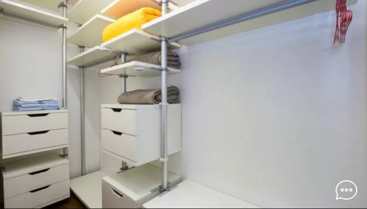 Bathroom in Wallace Apartment