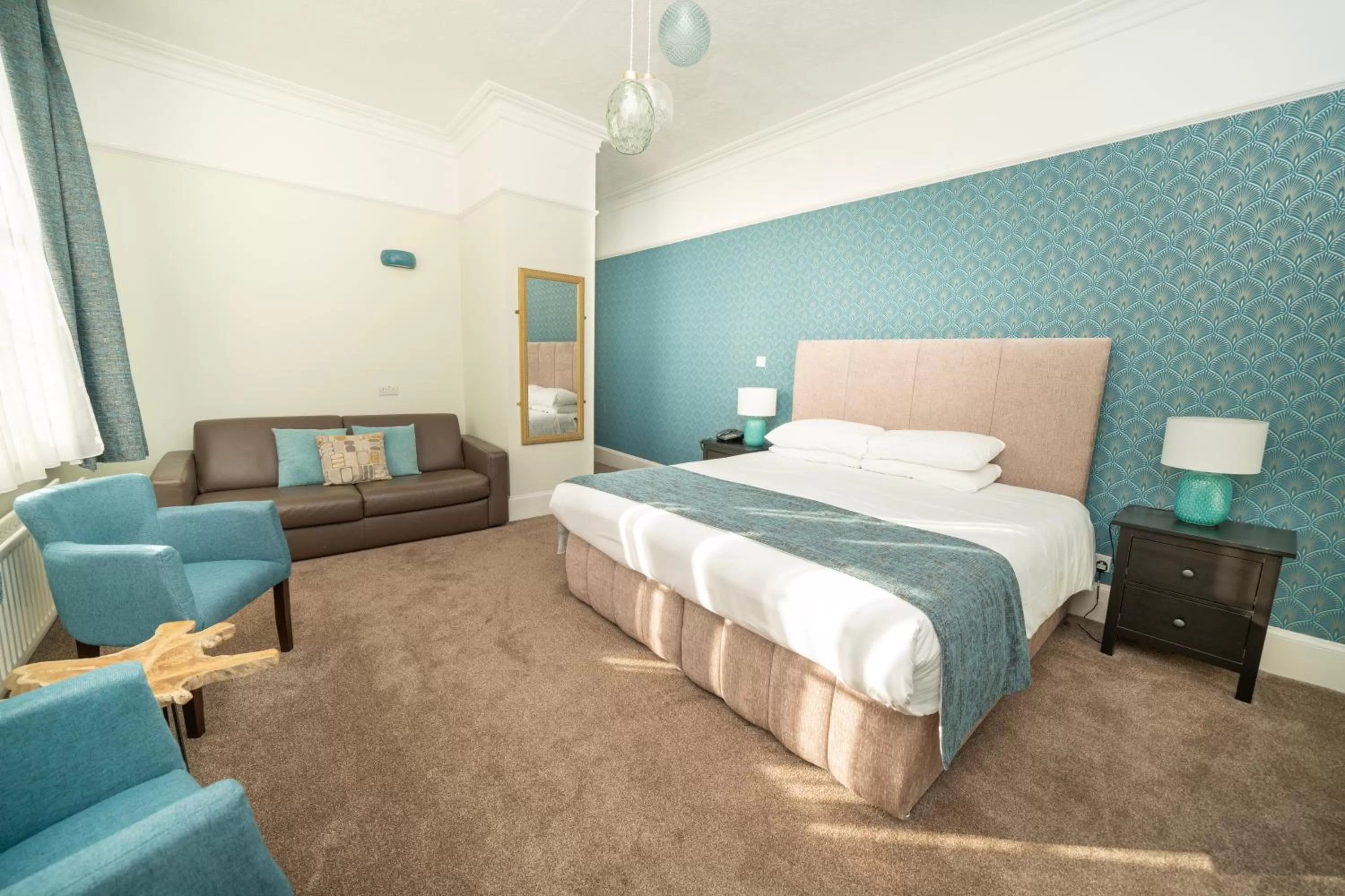 Bedroom, Bed in The Angel Hotel