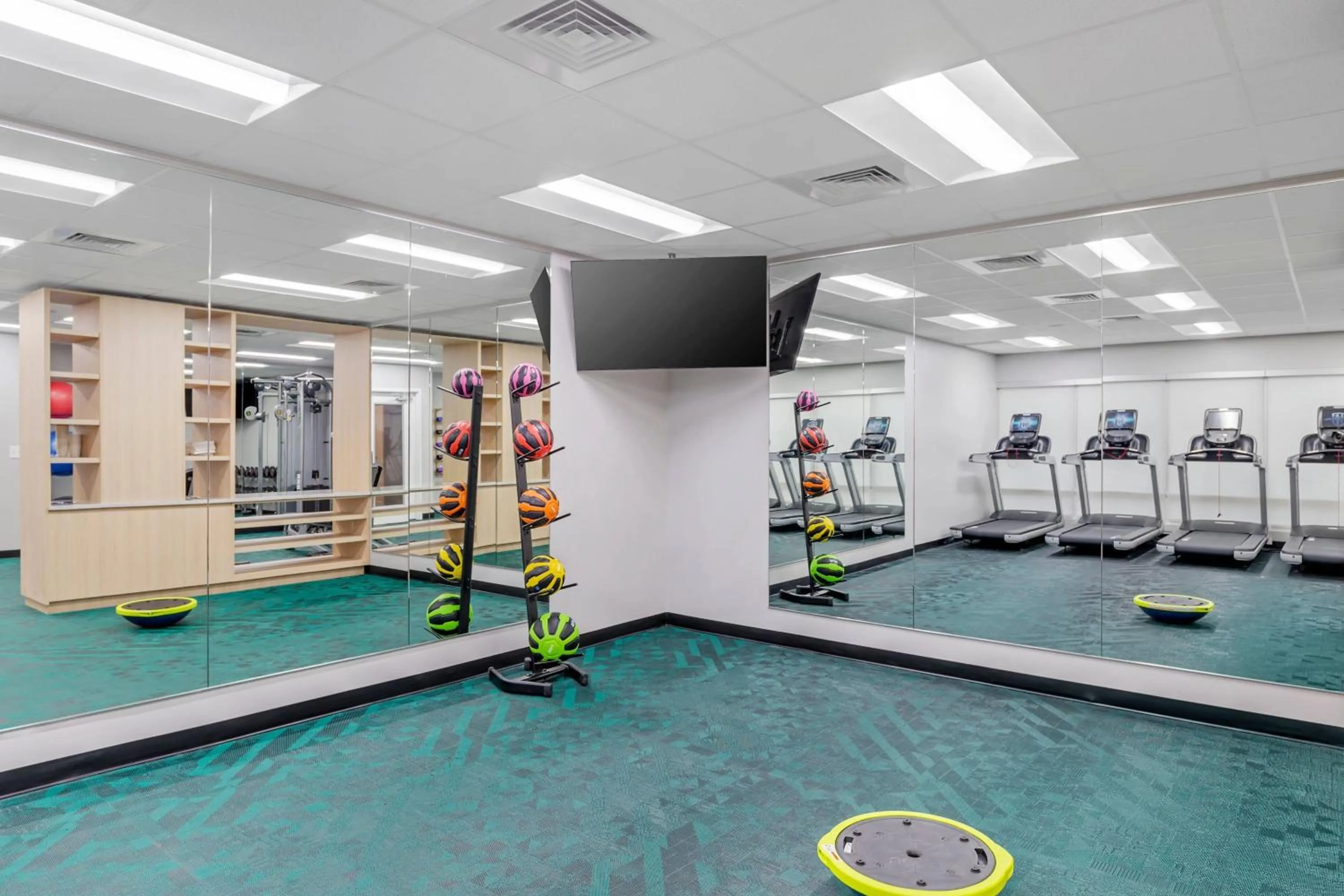 Fitness centre/facilities in TownePlace Suites by Marriott Richmond Colonial Heights
