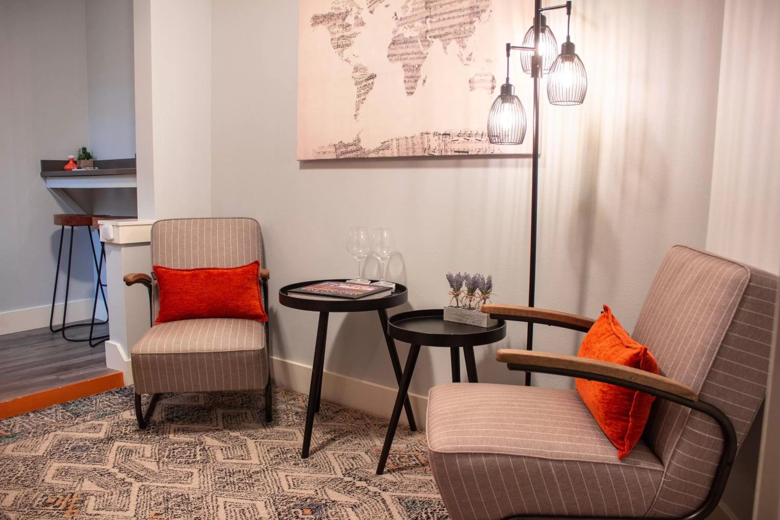 Living room, Seating Area in Douglas On Third