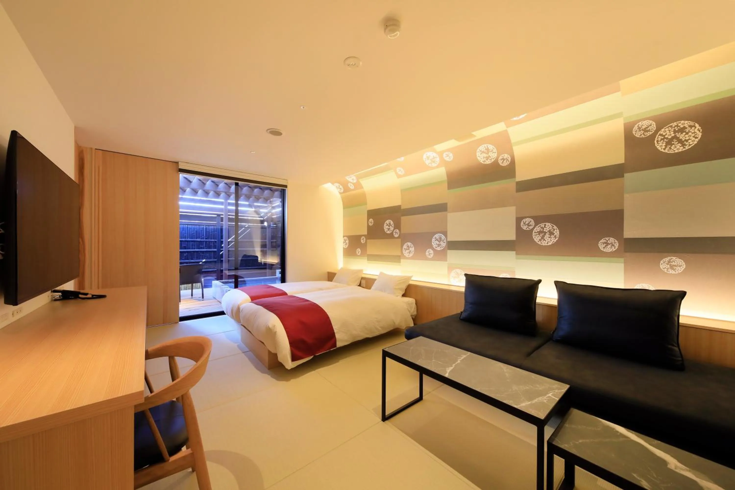 Bed in Fuji Onsenji Yumedono