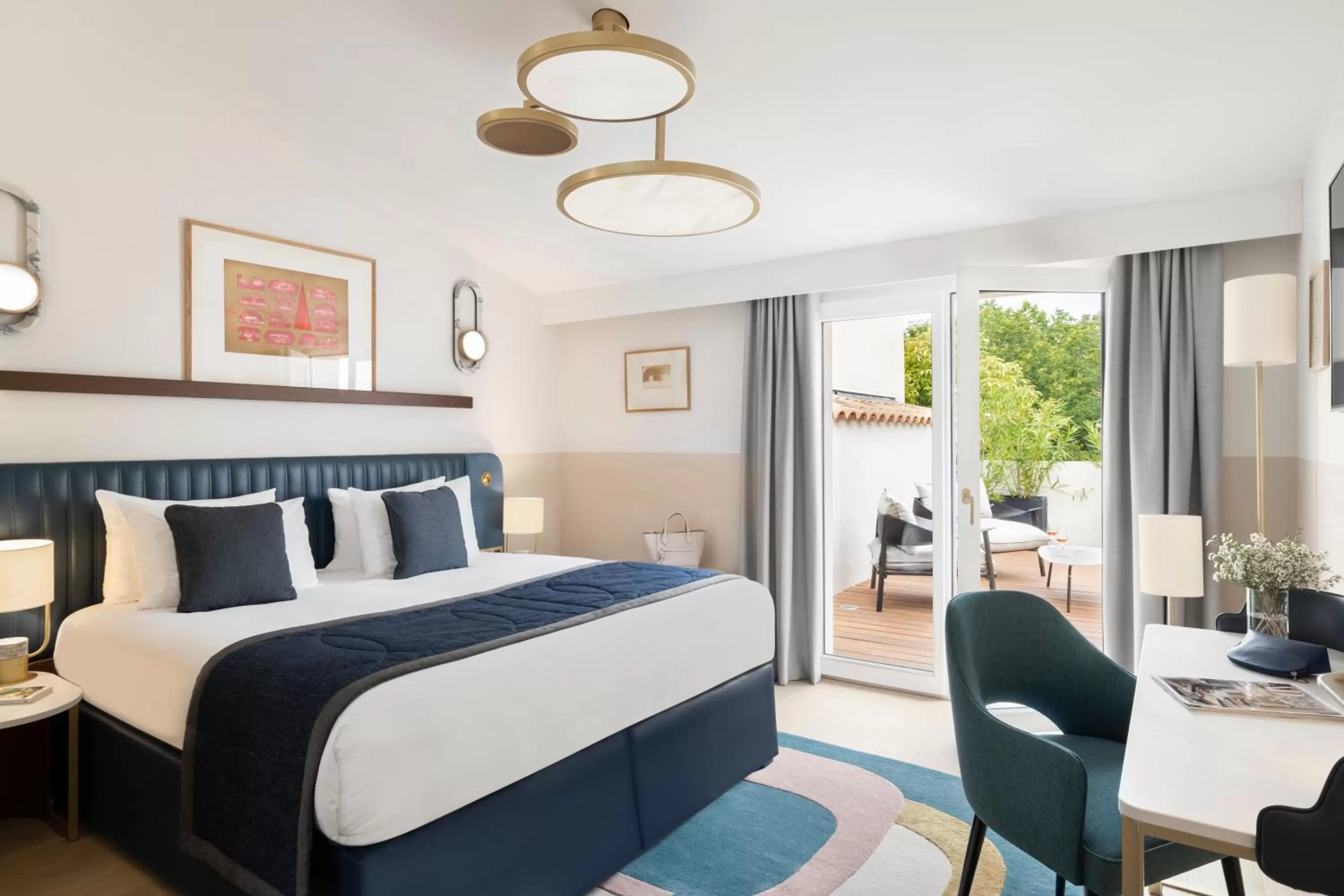 Bed in Maison Albar Hotels L’Imperator