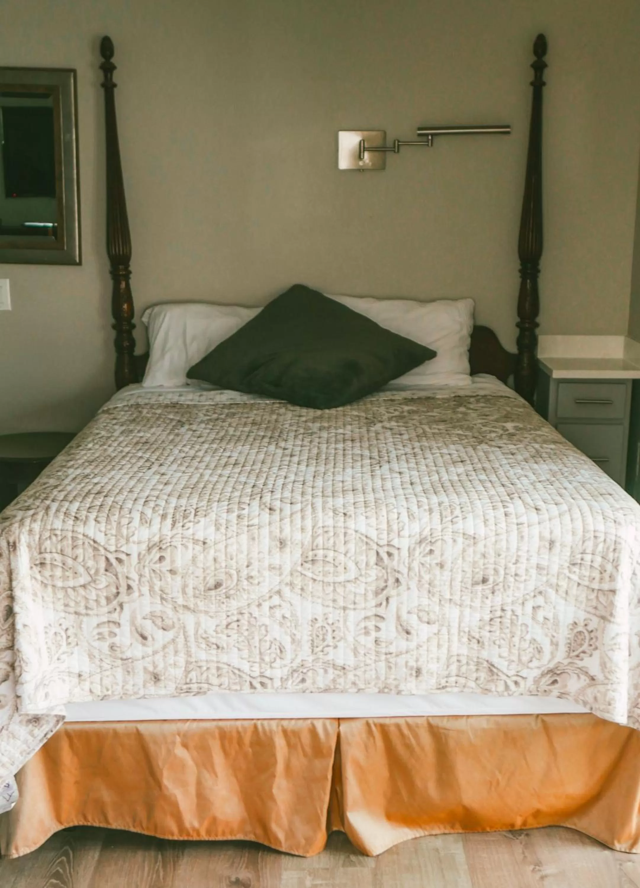 Bed in The Atlantic Motel