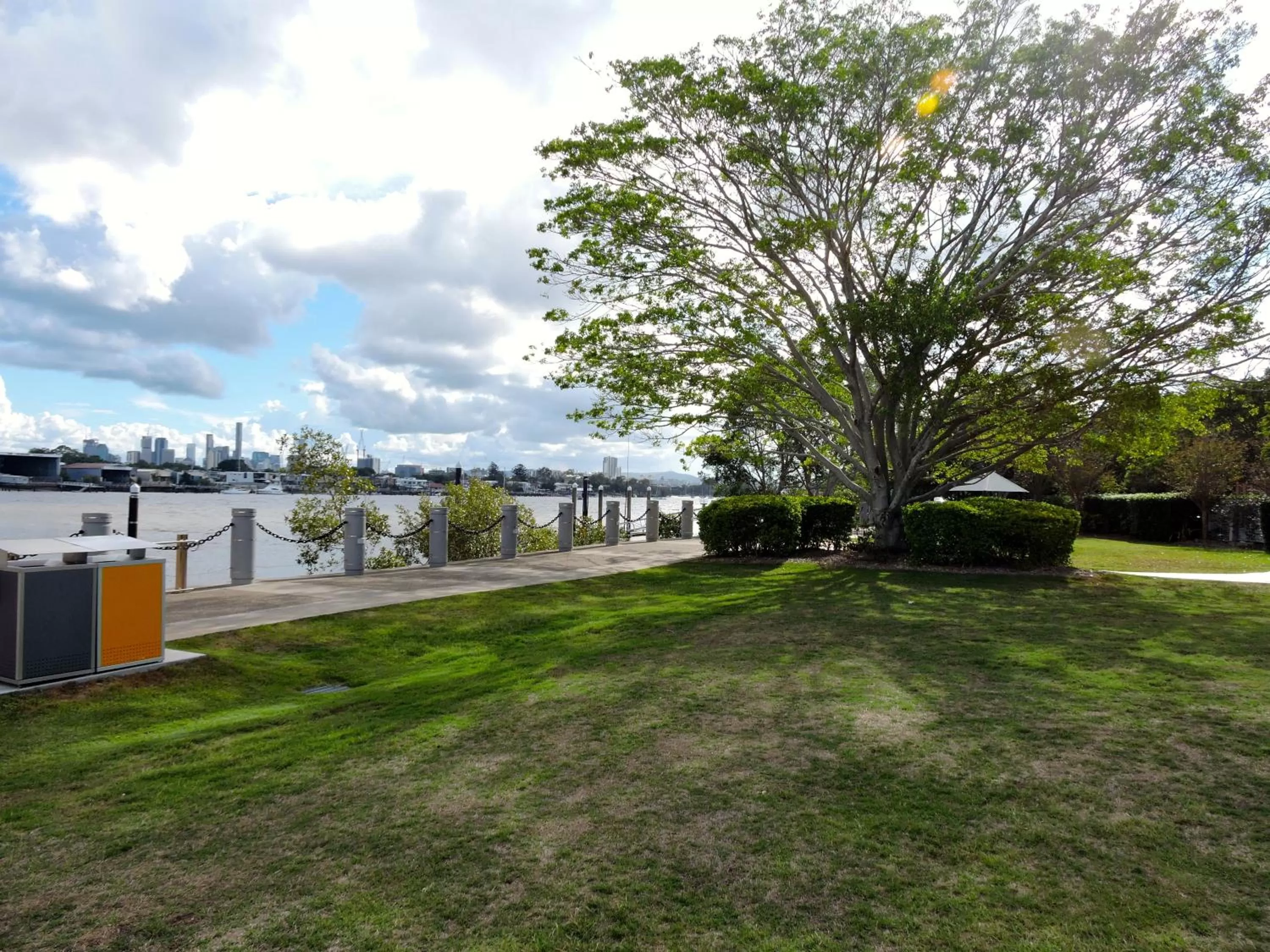 Natural landscape in Best Western Airport 85 Motel