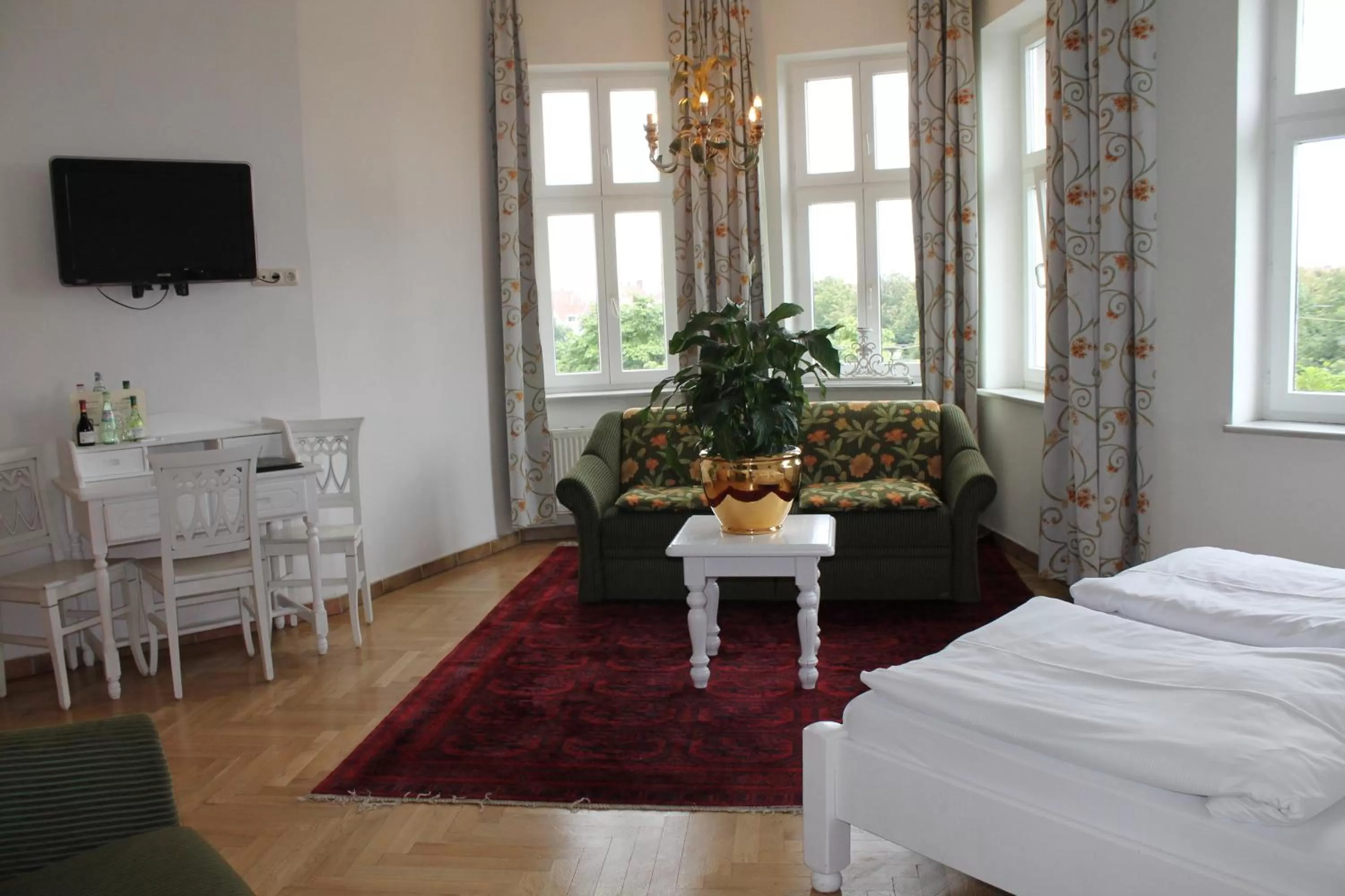 Photo of the whole room, Bed in Hotel Seibel