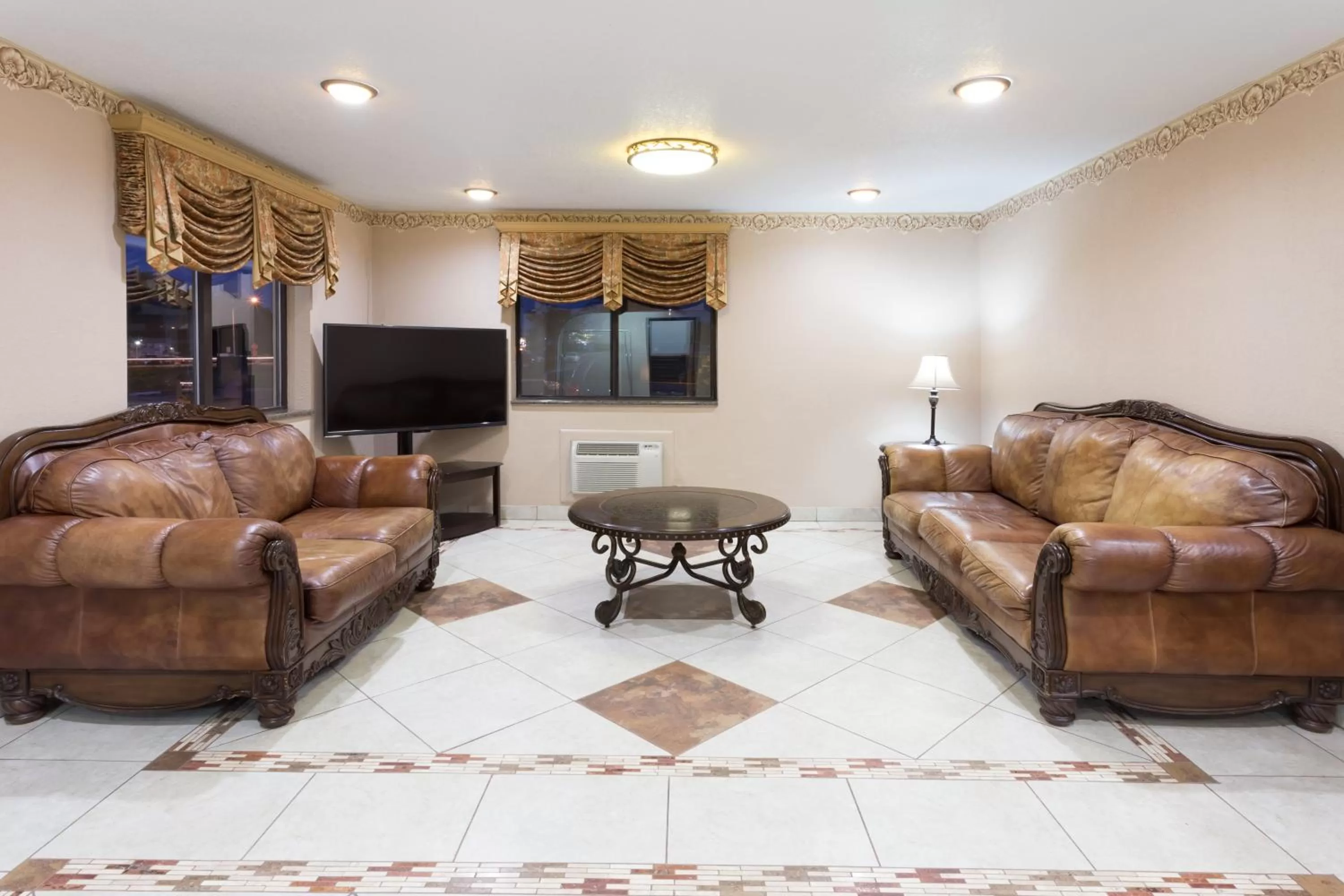 Lobby or reception in Super 8 by Wyndham Rock Falls Sterling Area