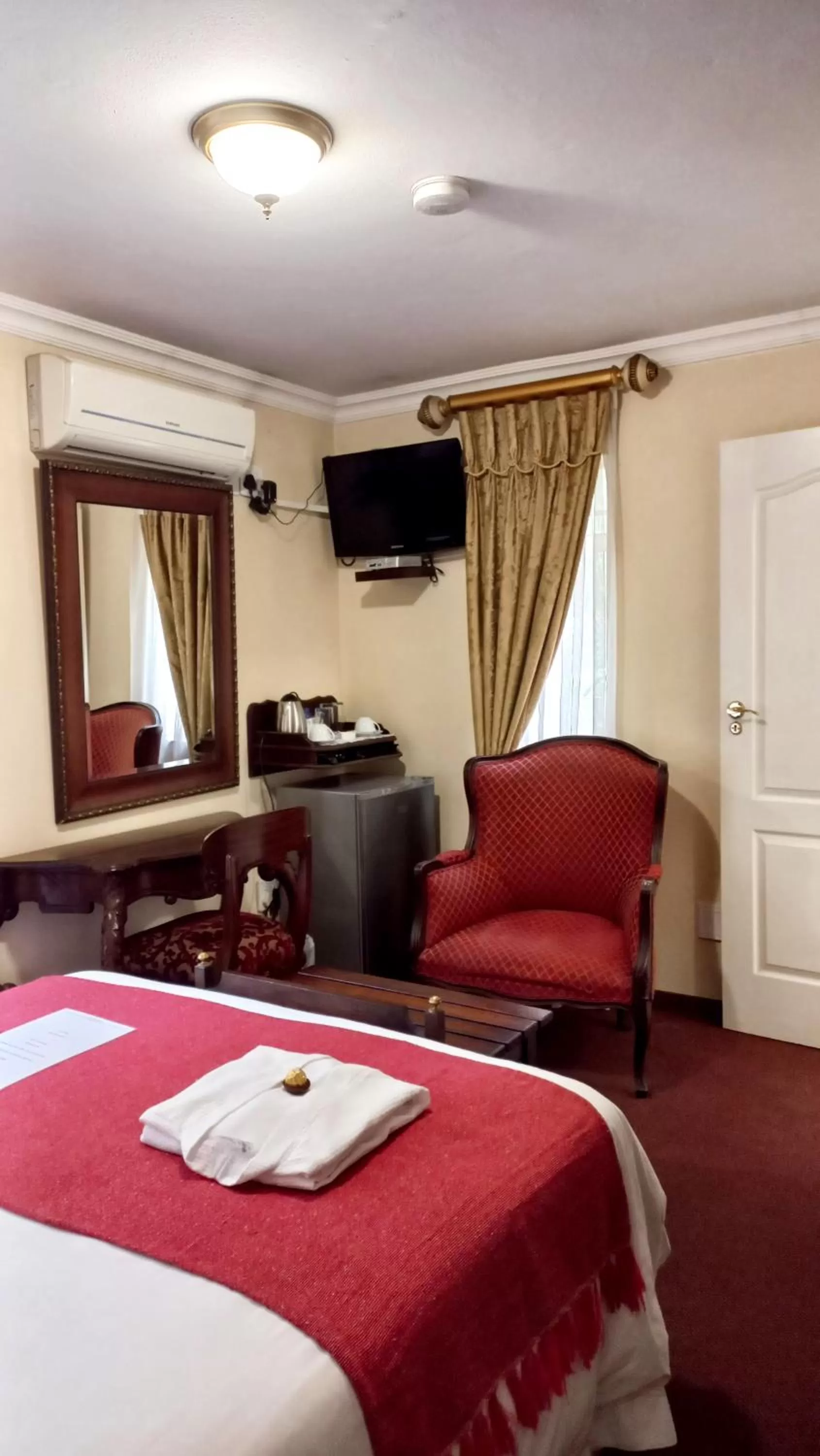 Bed in Brooklyn Place