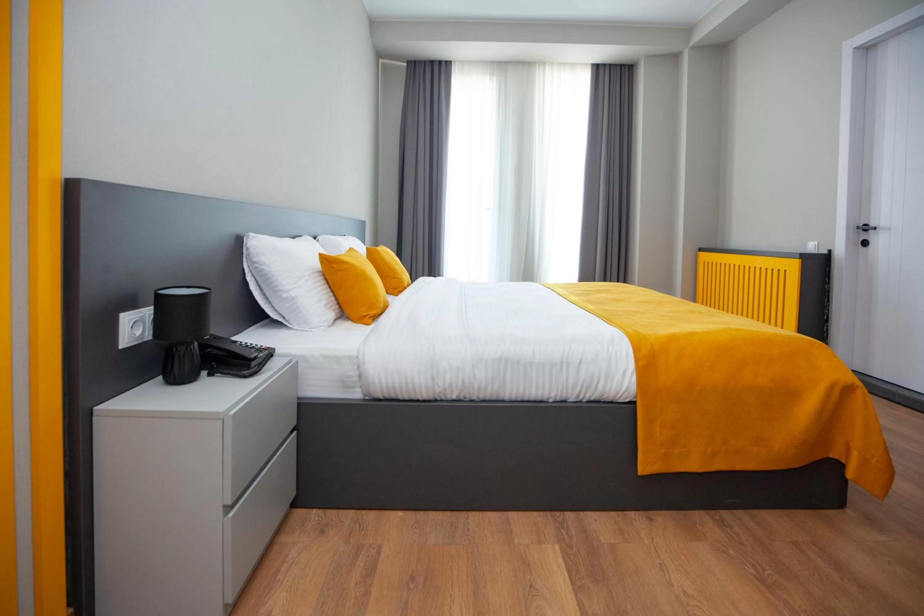 Photo of the whole room, Bed in Old City Boutique Hotel