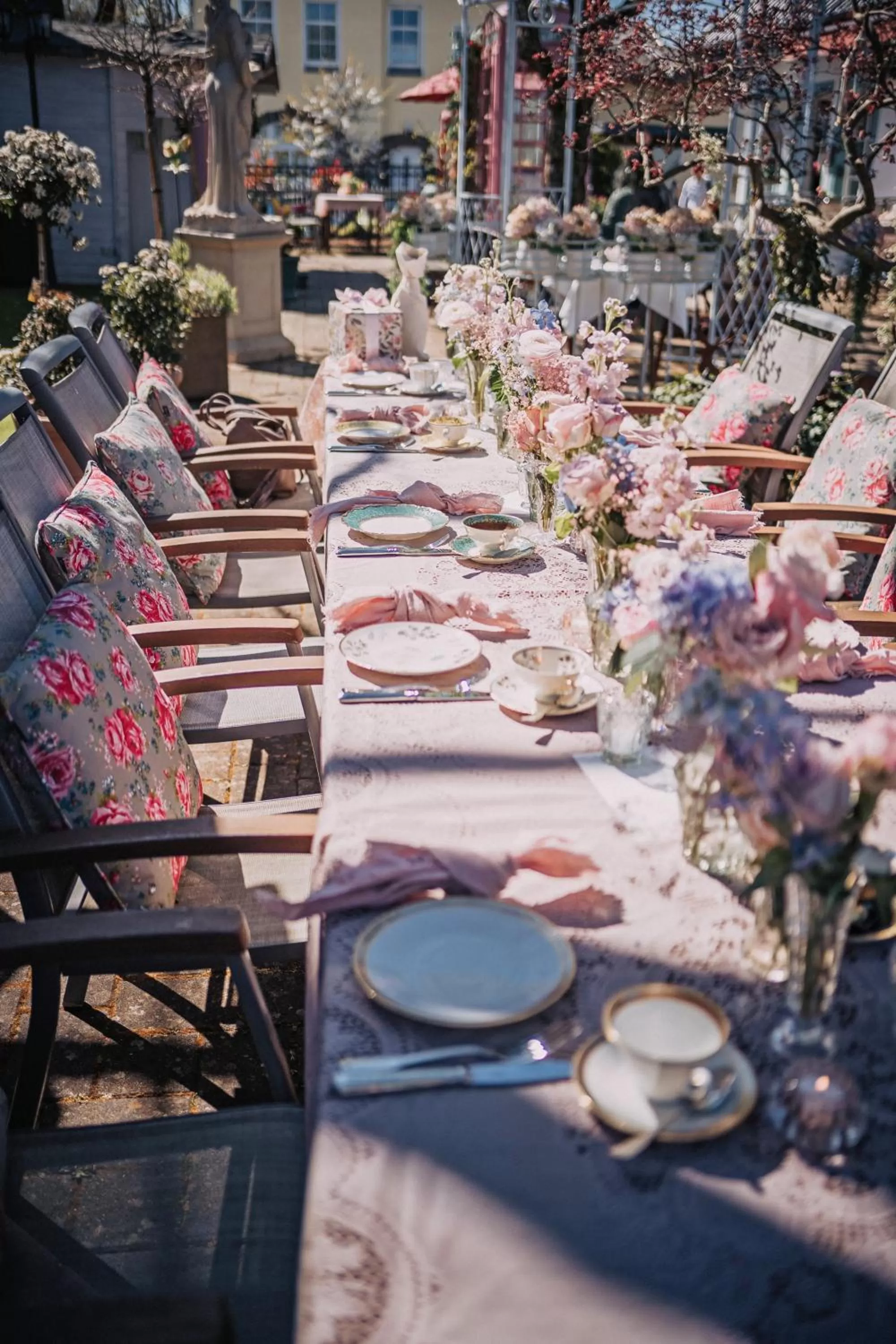 Garden in The Little Britain Inn Themed Hotel One of a Kind In Europe