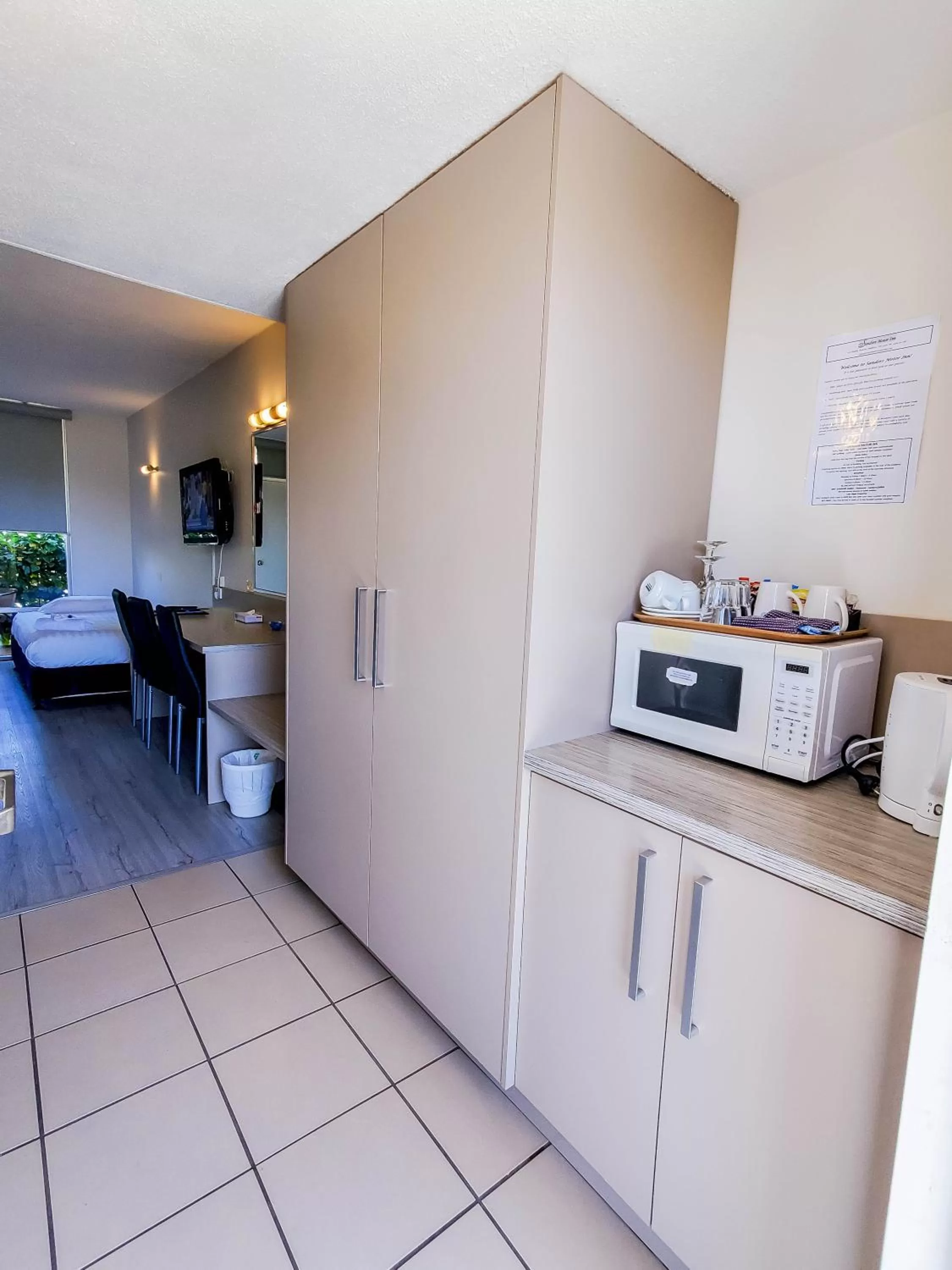 wardrobe in Sandors Motor Inn