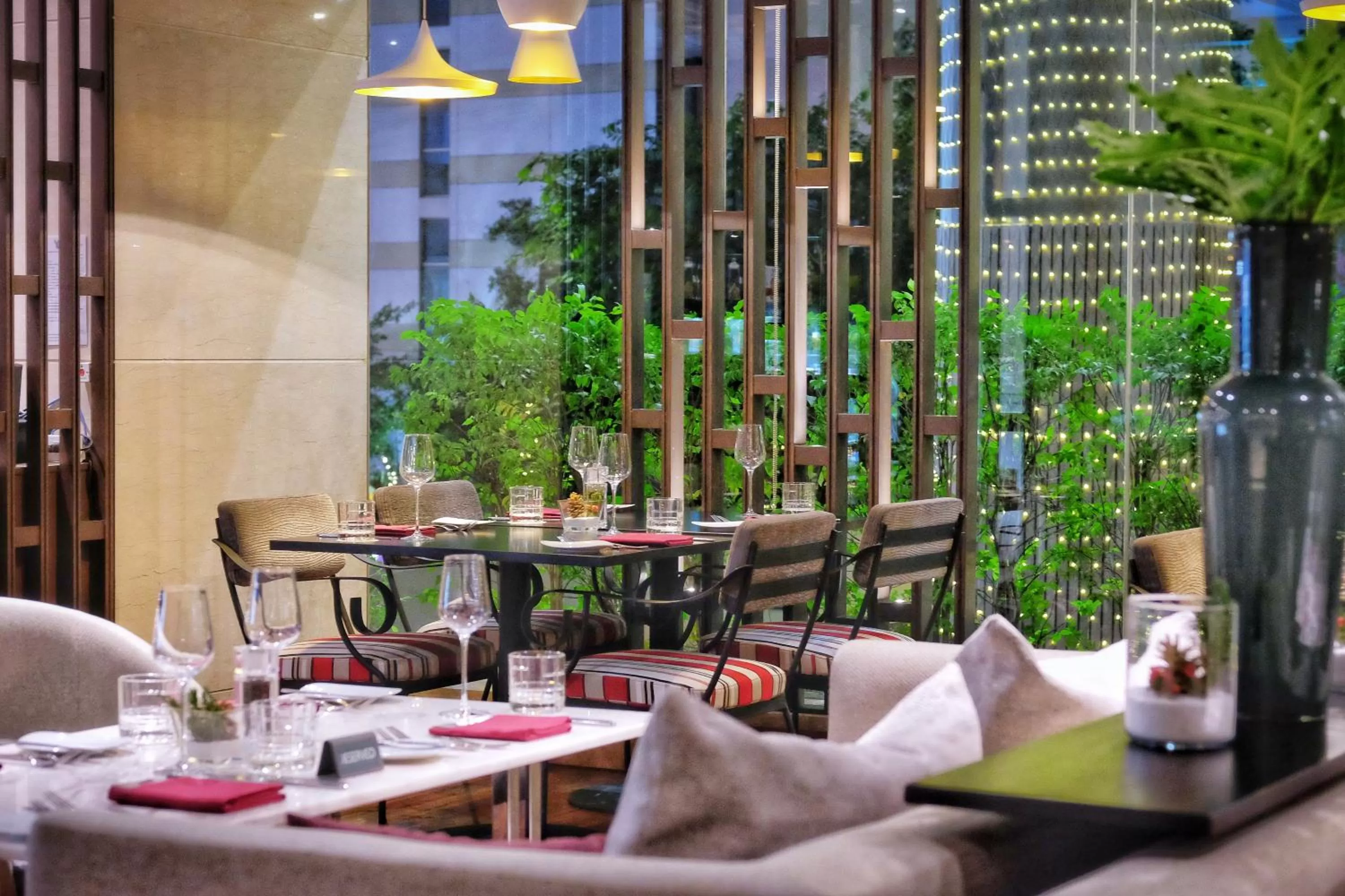 Restaurant/places to eat in Amari Bangkok
