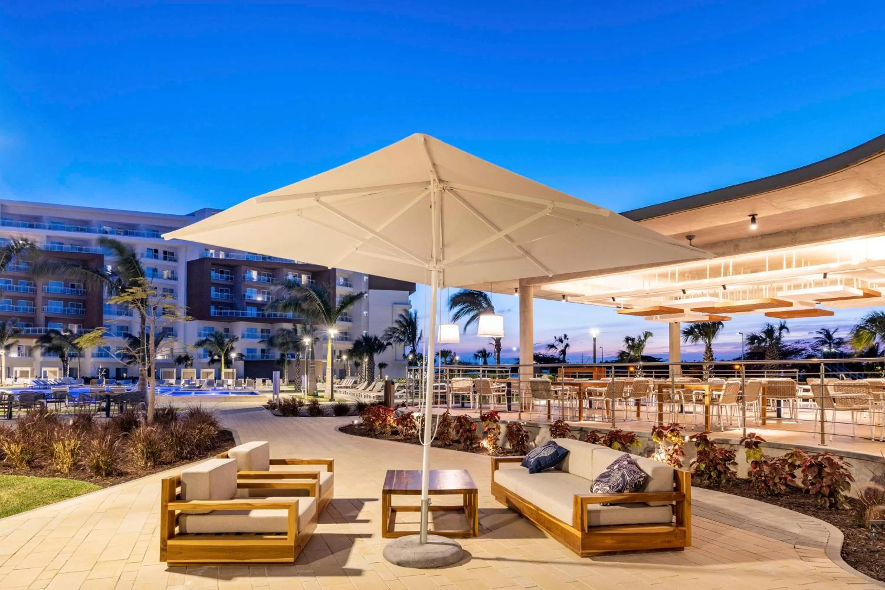 Pool view in Embassy Suites By Hilton Aruba Beach Resort