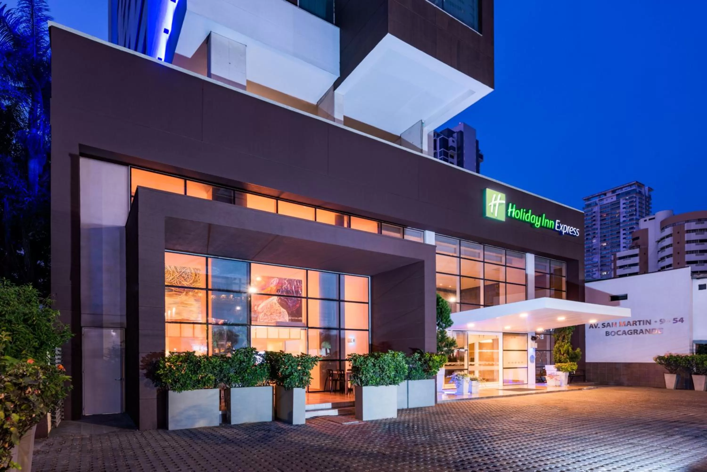 Property building in Holiday Inn Express - Cartagena Bocagrande by IHG