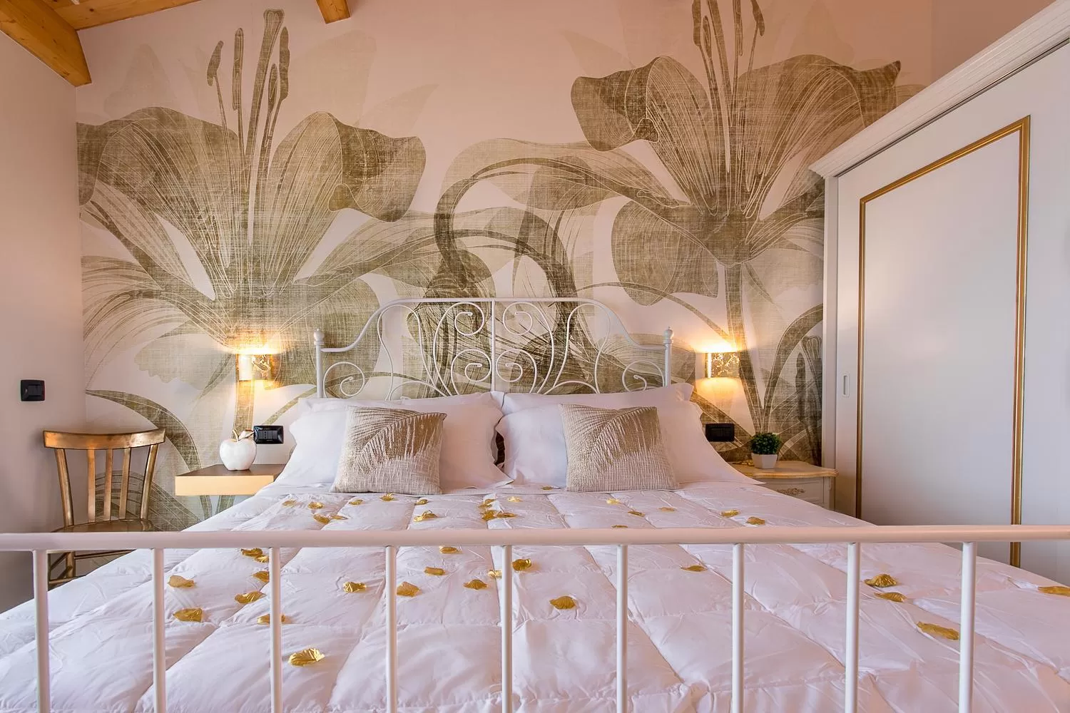 Photo of the whole room, Bed in BellavistaRelax