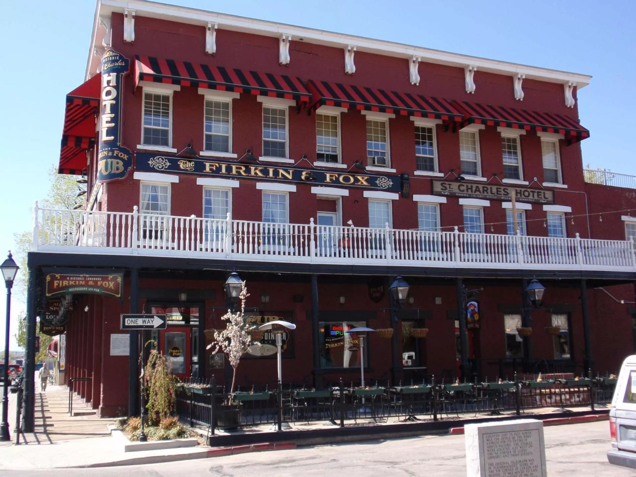 Restaurant/places to eat in Hampton Inn & Suites Carson City