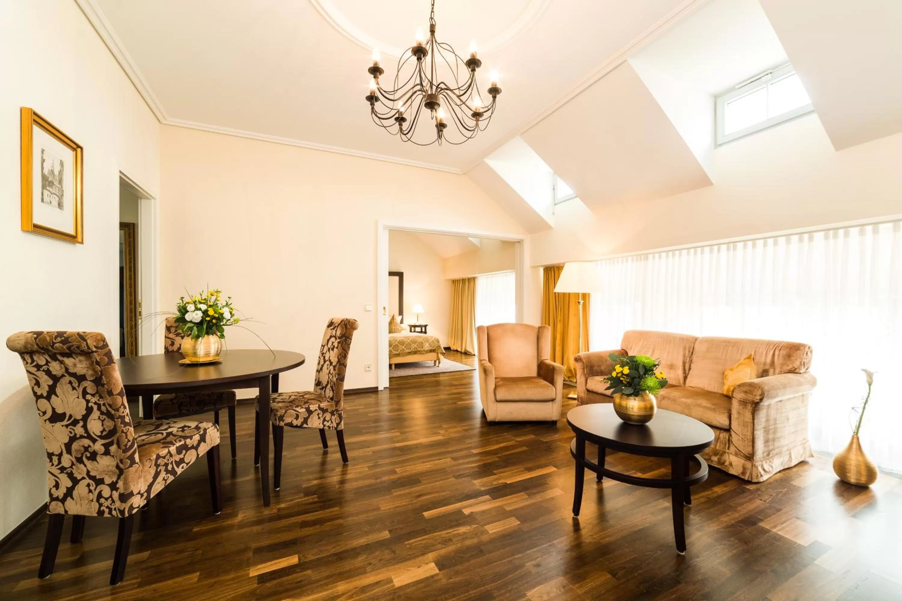 Dining area in Hotel Suitess