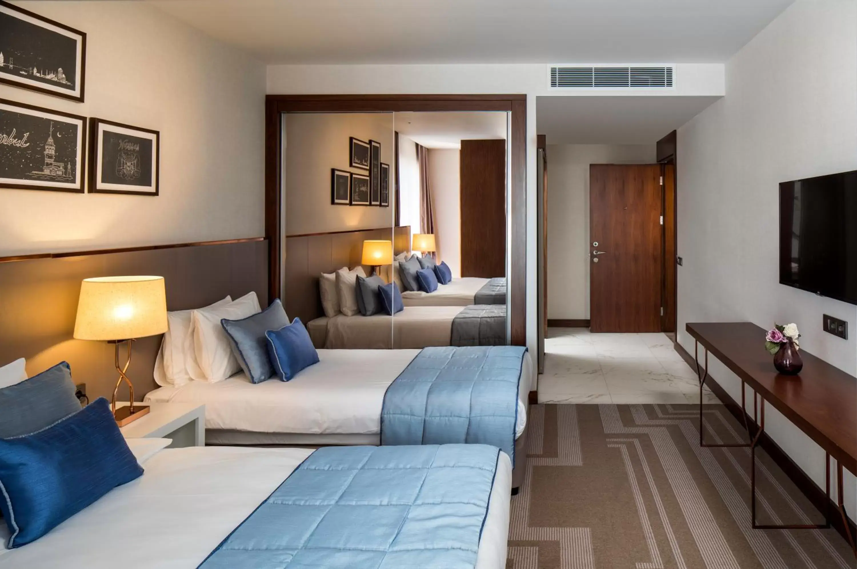 Deluxe Double or Twin Room in Lionel Hotel Istanbul Deluxe Double or Twin Room in Lionel Hotel Istanbul