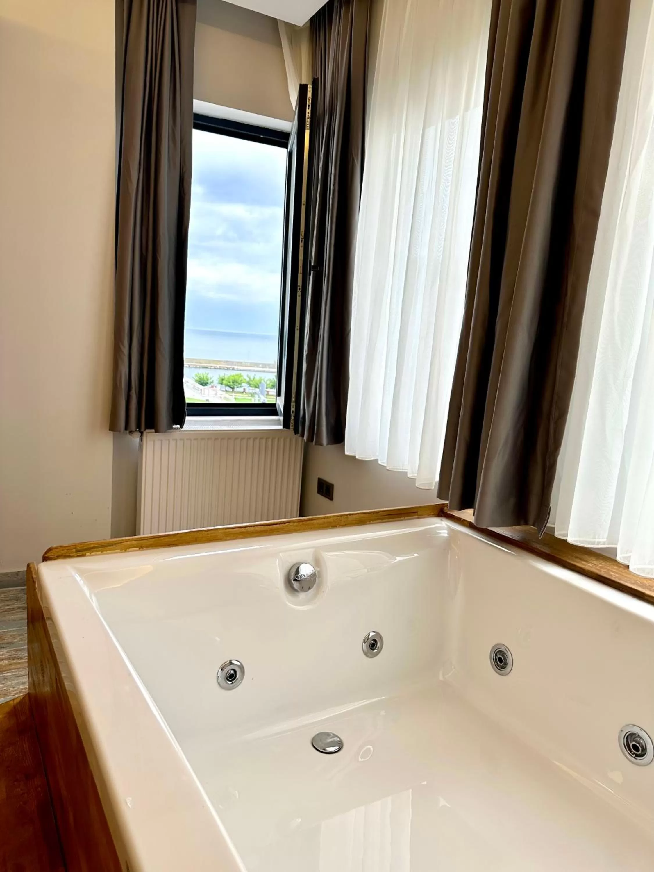 Natural landscape in Newalla Hotel Old City