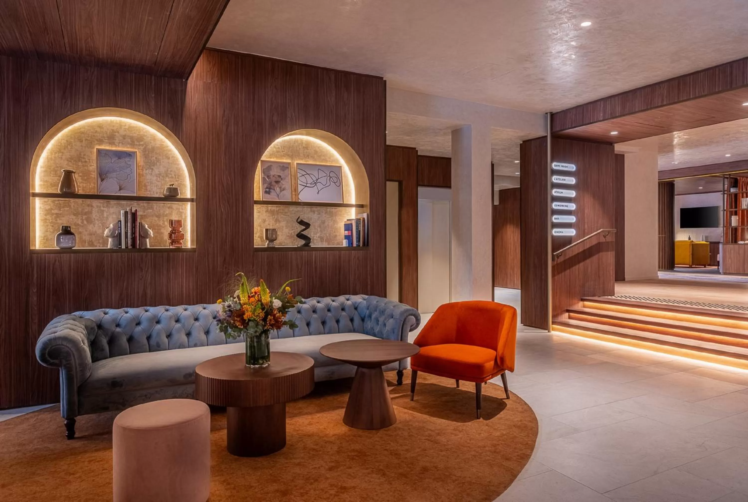 Lobby or reception in Hôtel Burdigala by Inwood Hotels