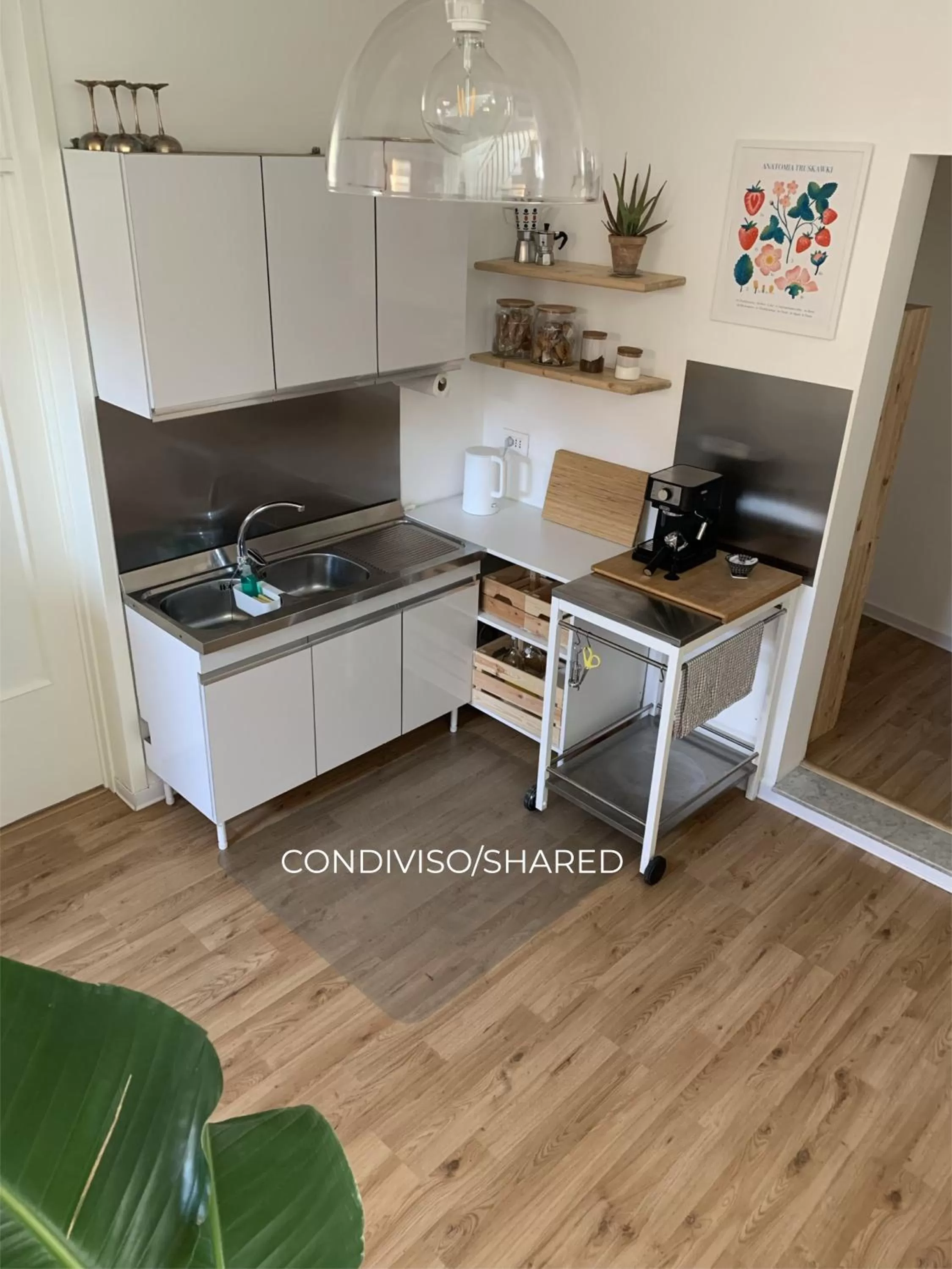 Kitchen or kitchenette, Kitchen/Kitchenette in Homestay