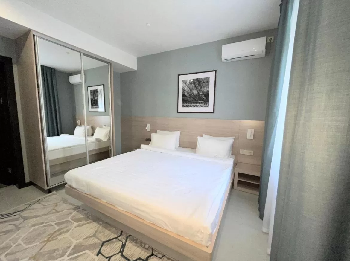 Photo of the whole room, Bed in Resident Hotel Gogol