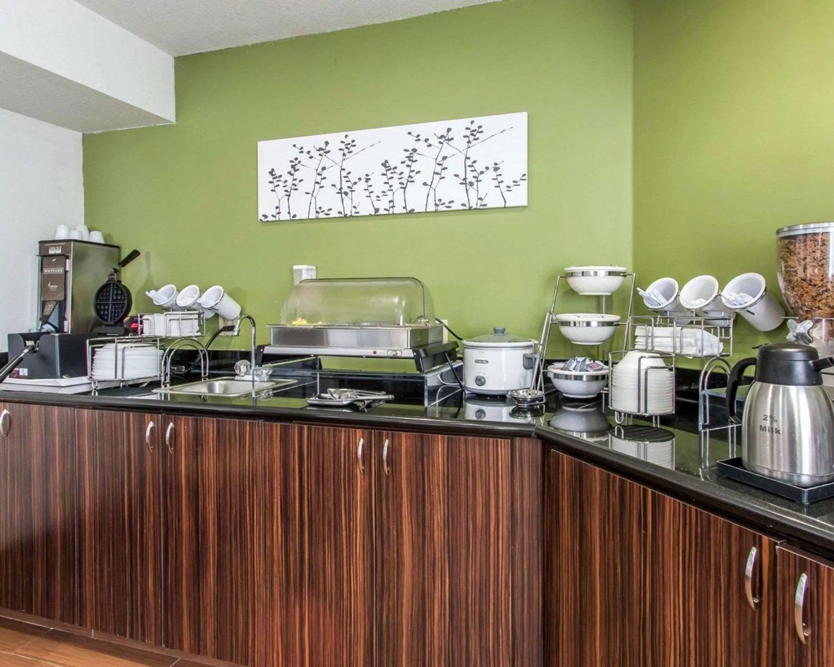 Restaurant/places to eat in The Douillet by Demeure Hotels