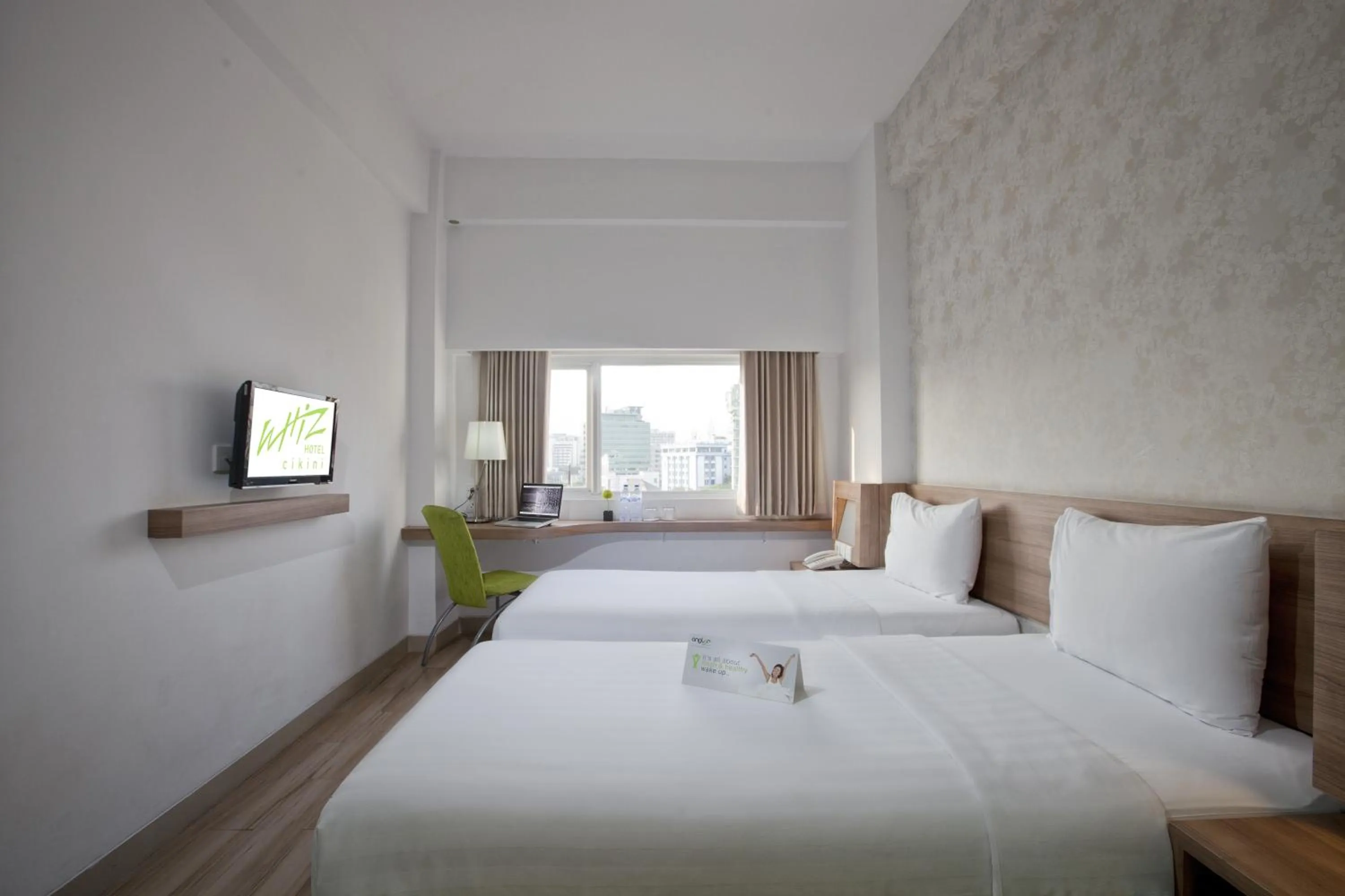 TV and multimedia, Bed in Whiz Hotel Cikini Jakarta
