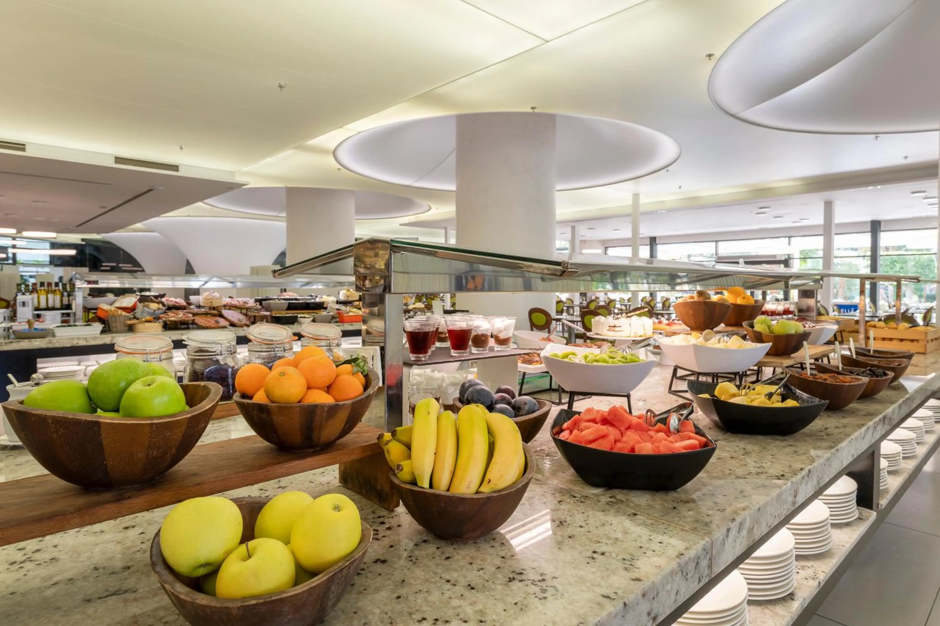 Food and drinks in Melia Benidorm