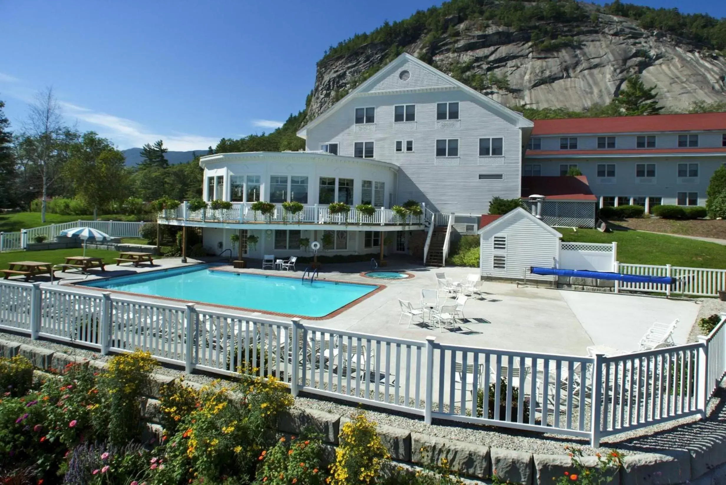 White Mountain Hotel and Resort White Mountain Hotel and Resort