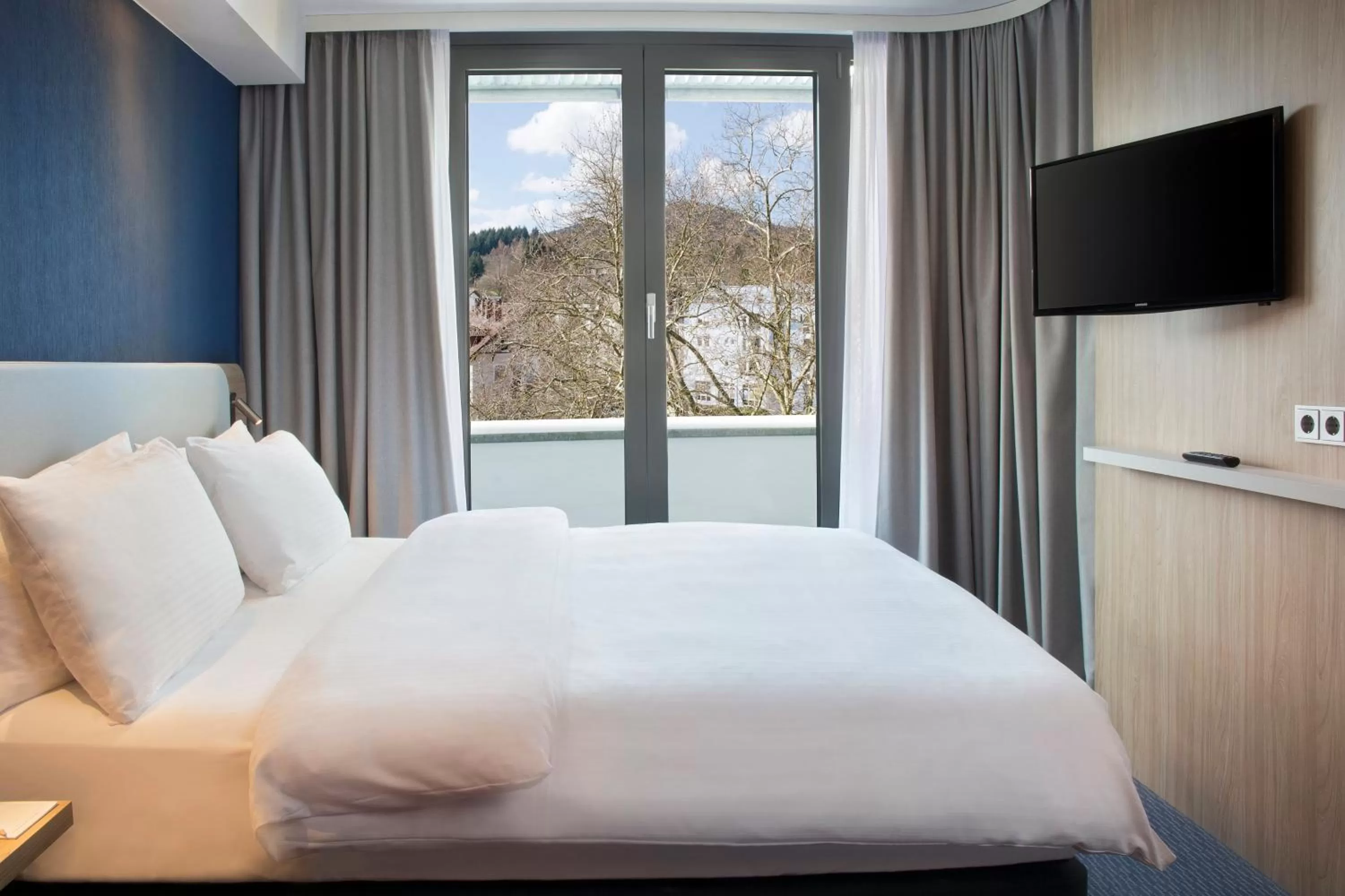 Photo of the whole room, Bed in Holiday Inn Express Baden-Baden by IHG