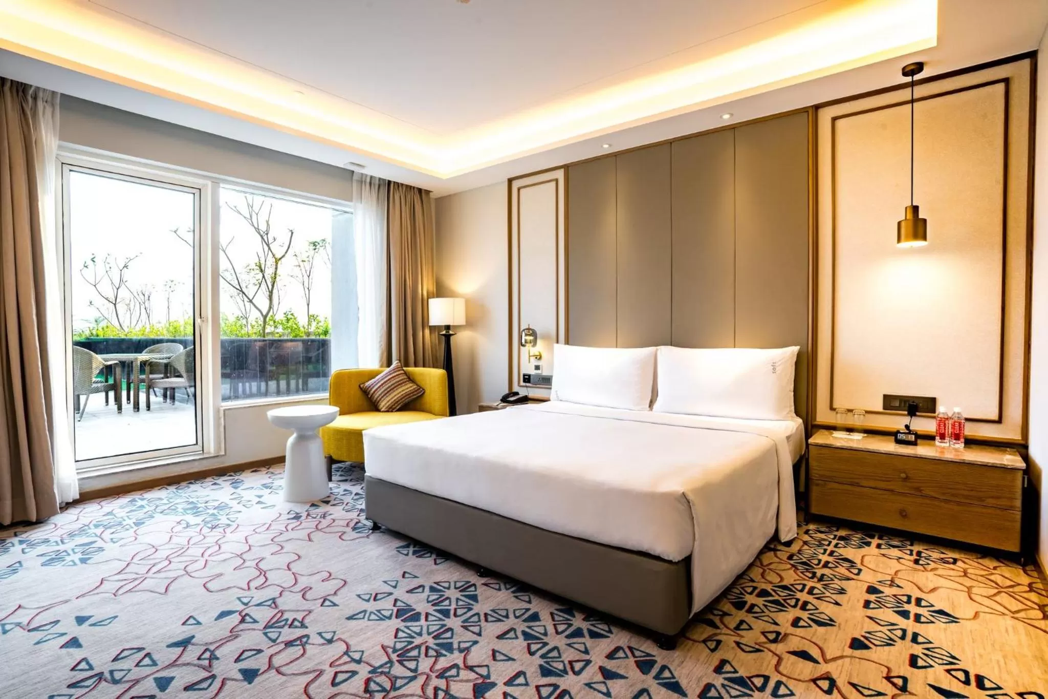 Photo of the whole room, Bed in Holiday Inn Lucknow Airport by IHG