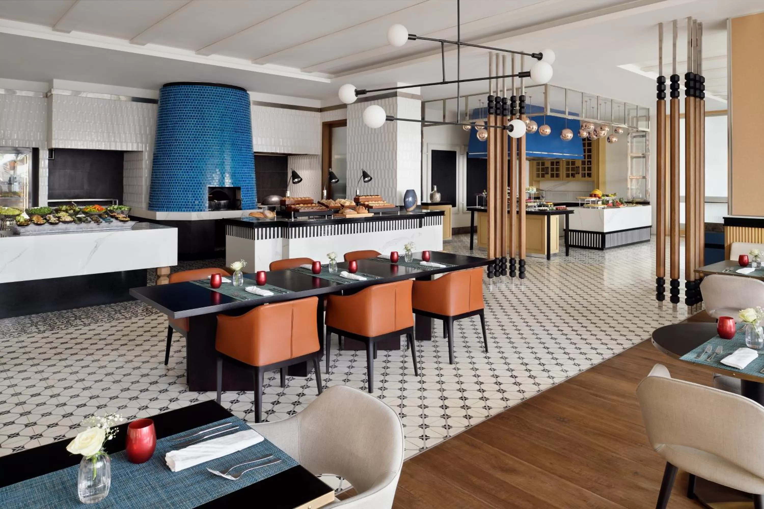 Restaurant/places to eat in Crowne Plaza - Jeddah Al Salam by IHG