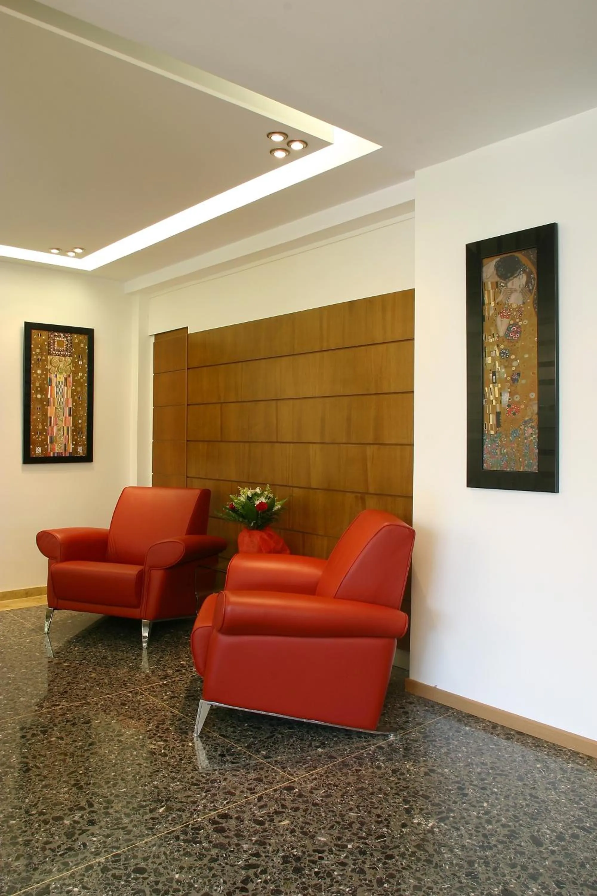 Lobby or reception in Blue Sea Hotel Alimos