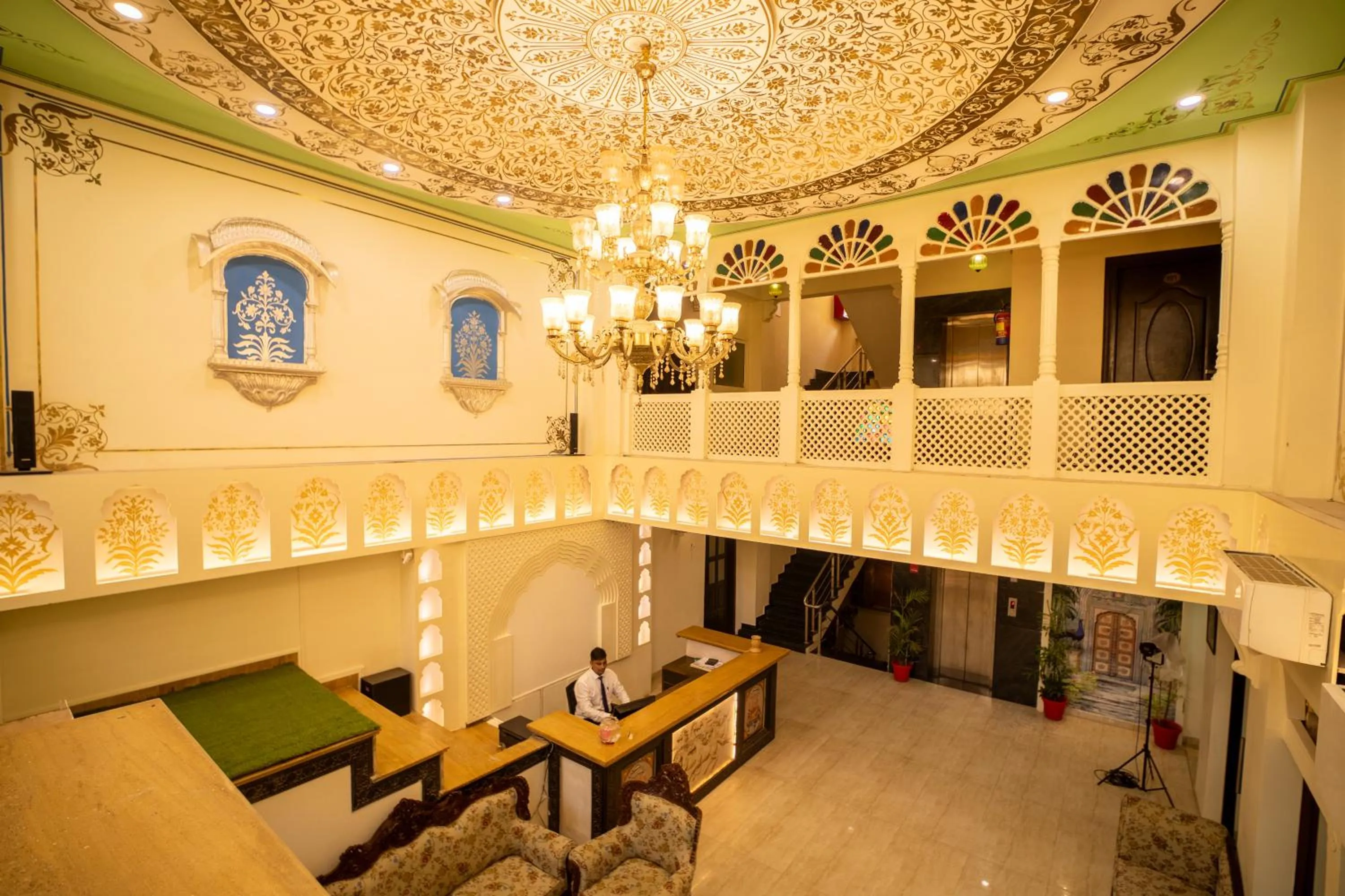 Lobby or reception in Hotel Laxmi Niwas - A Heritage Retreat