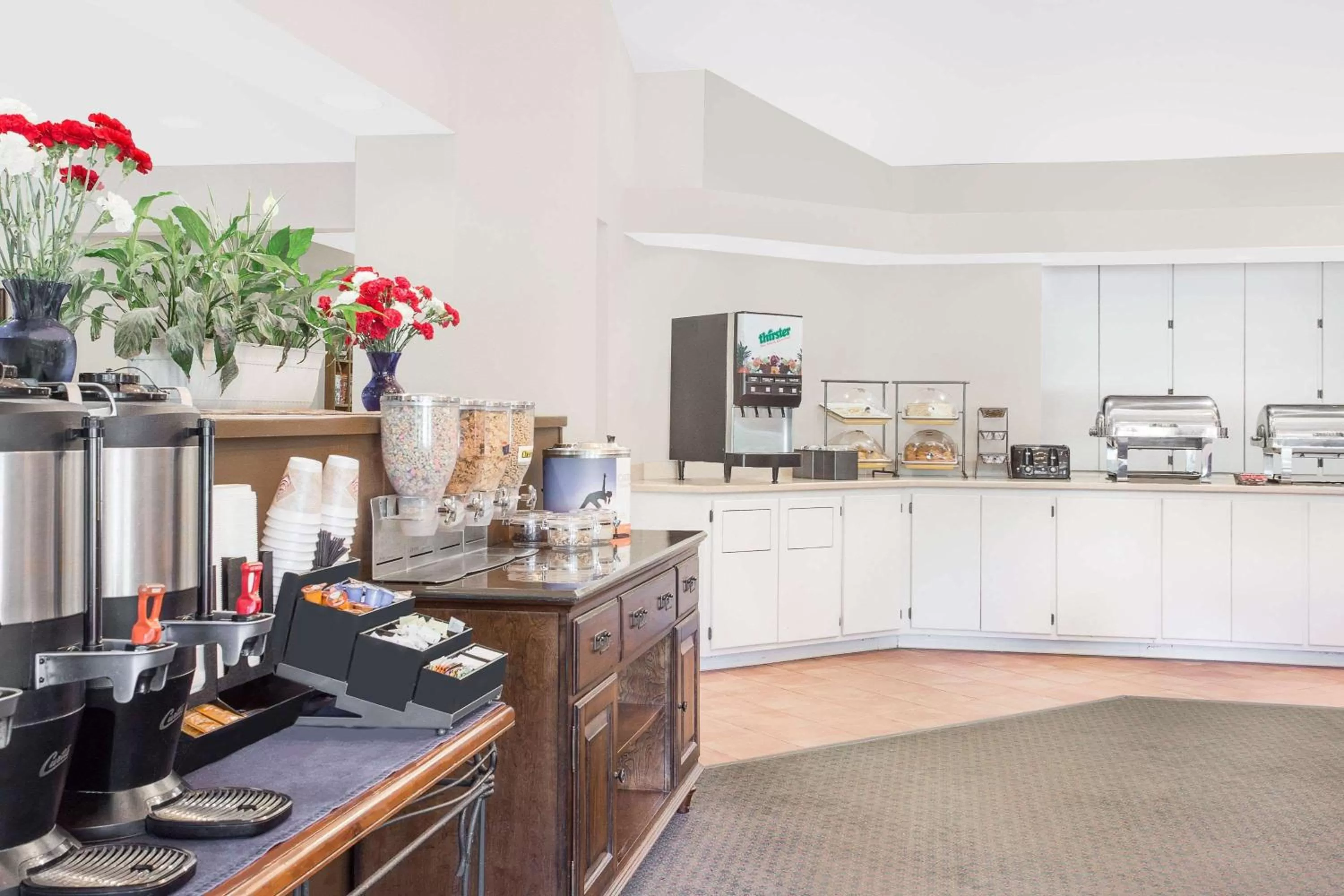 Restaurant/places to eat in Hawthorn Extended Stay by Wyndham Green Bay