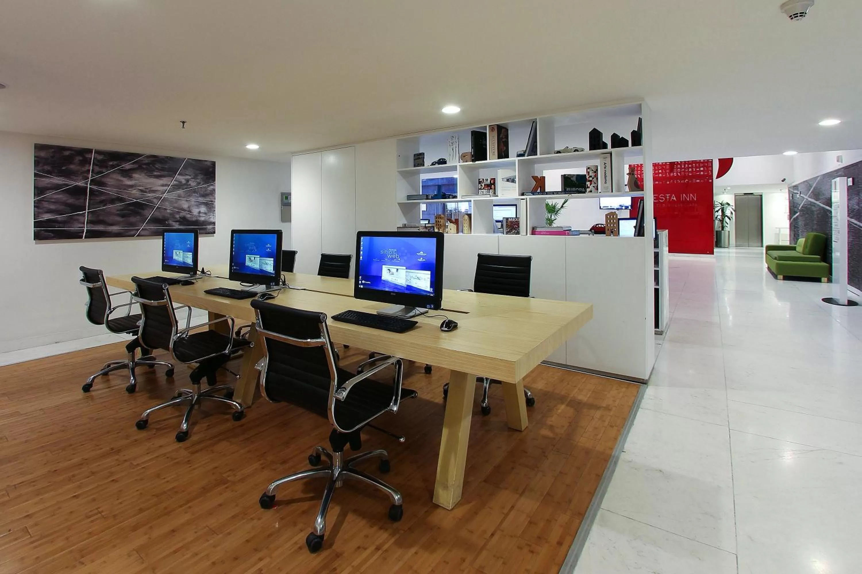 Business facilities in Fiesta Inn Express Naucalpan