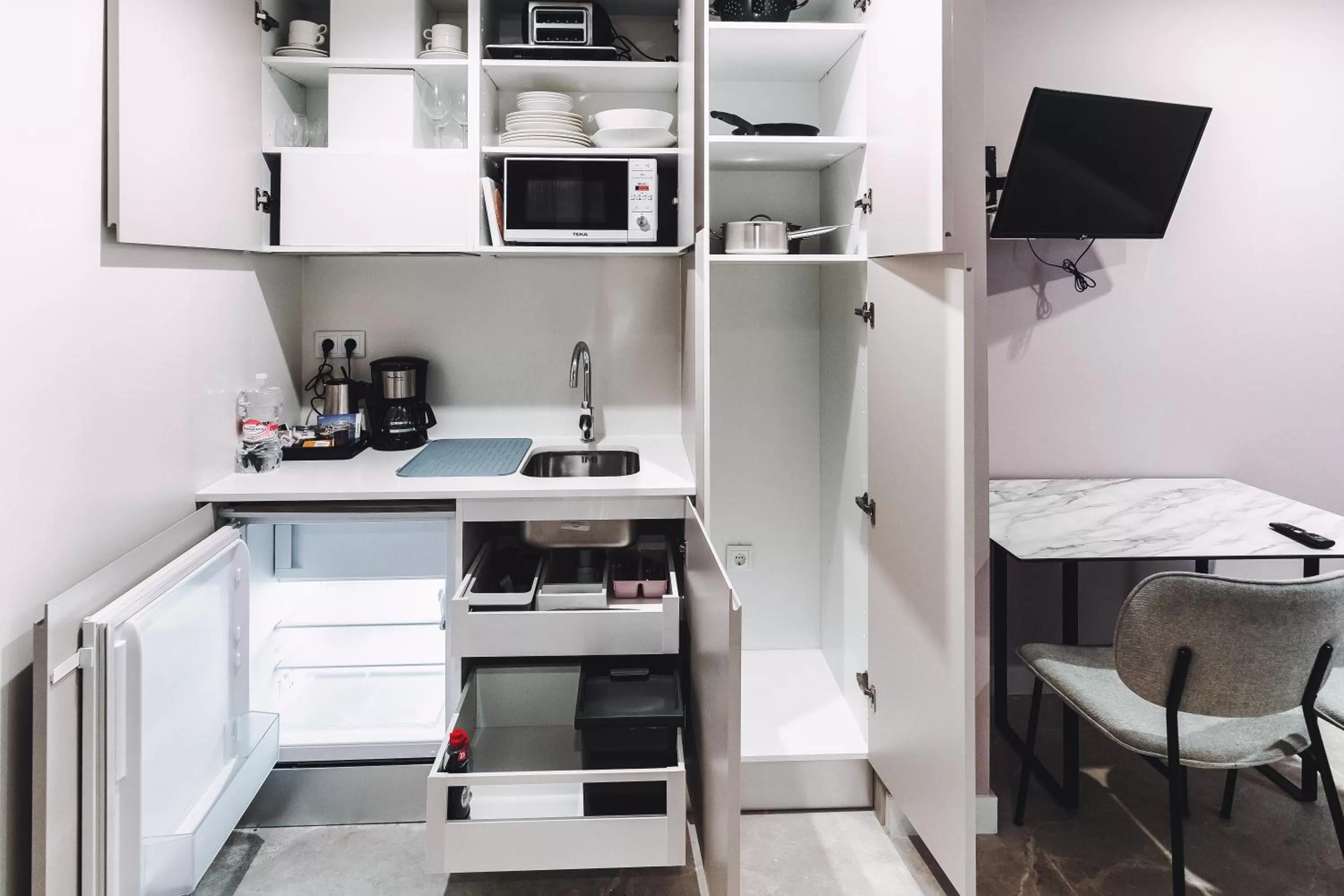 Kitchen or kitchenette, Kitchen/Kitchenette in GBH Hotel-Apartamentos Estrella de Mar