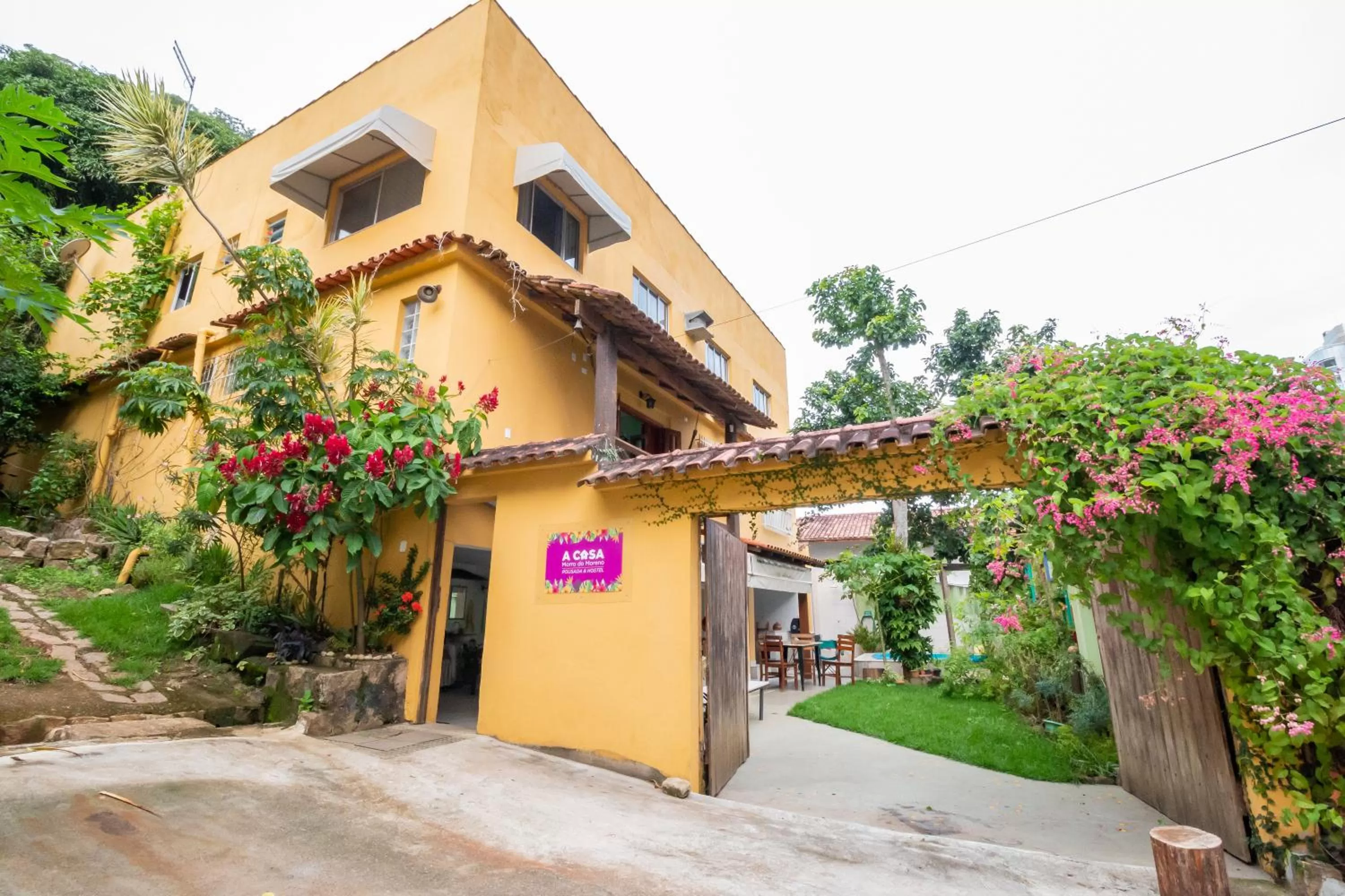 Property building in A Casa Morro do Moreno