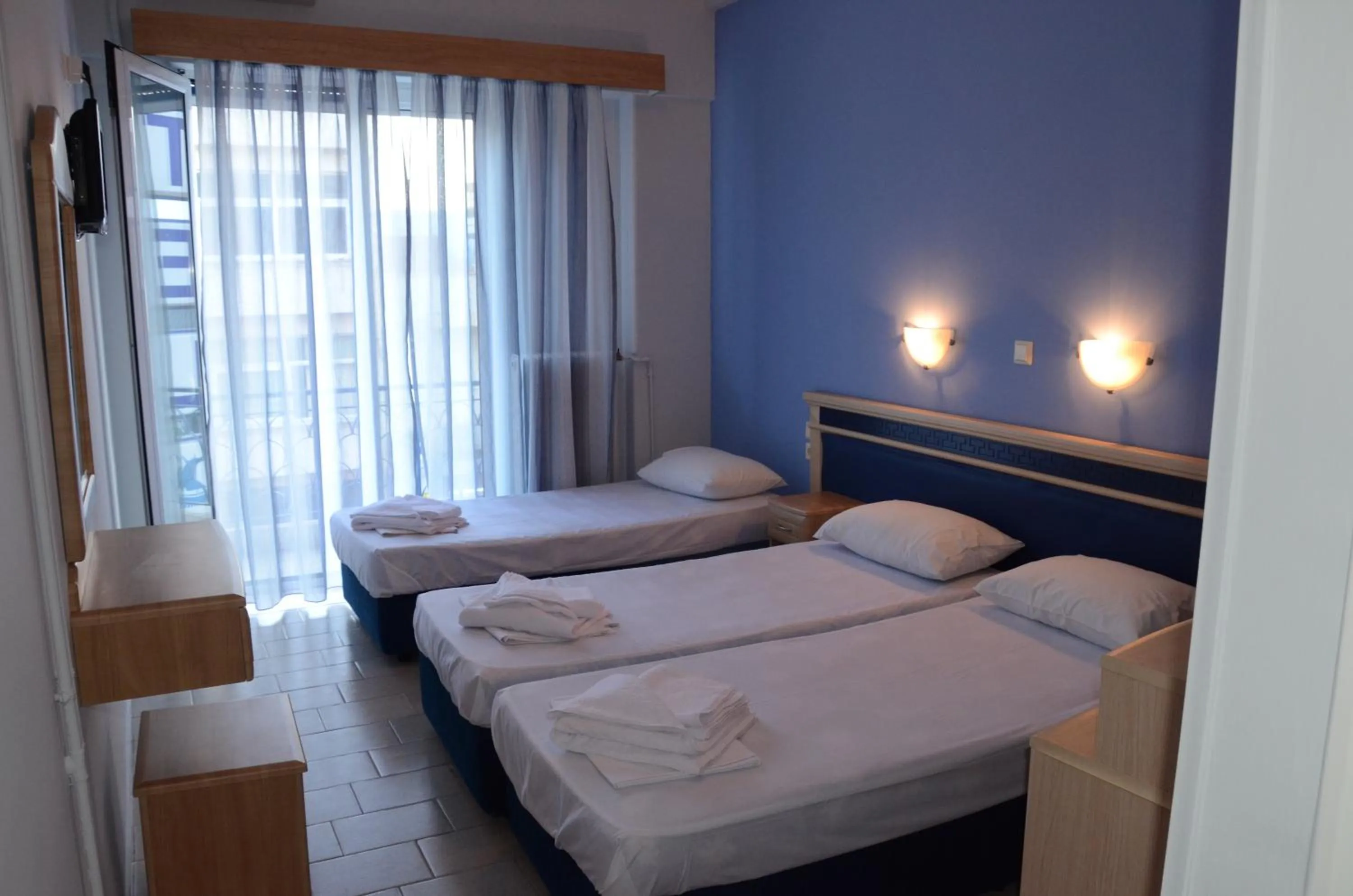 Day, Bed in Hôtel Argo