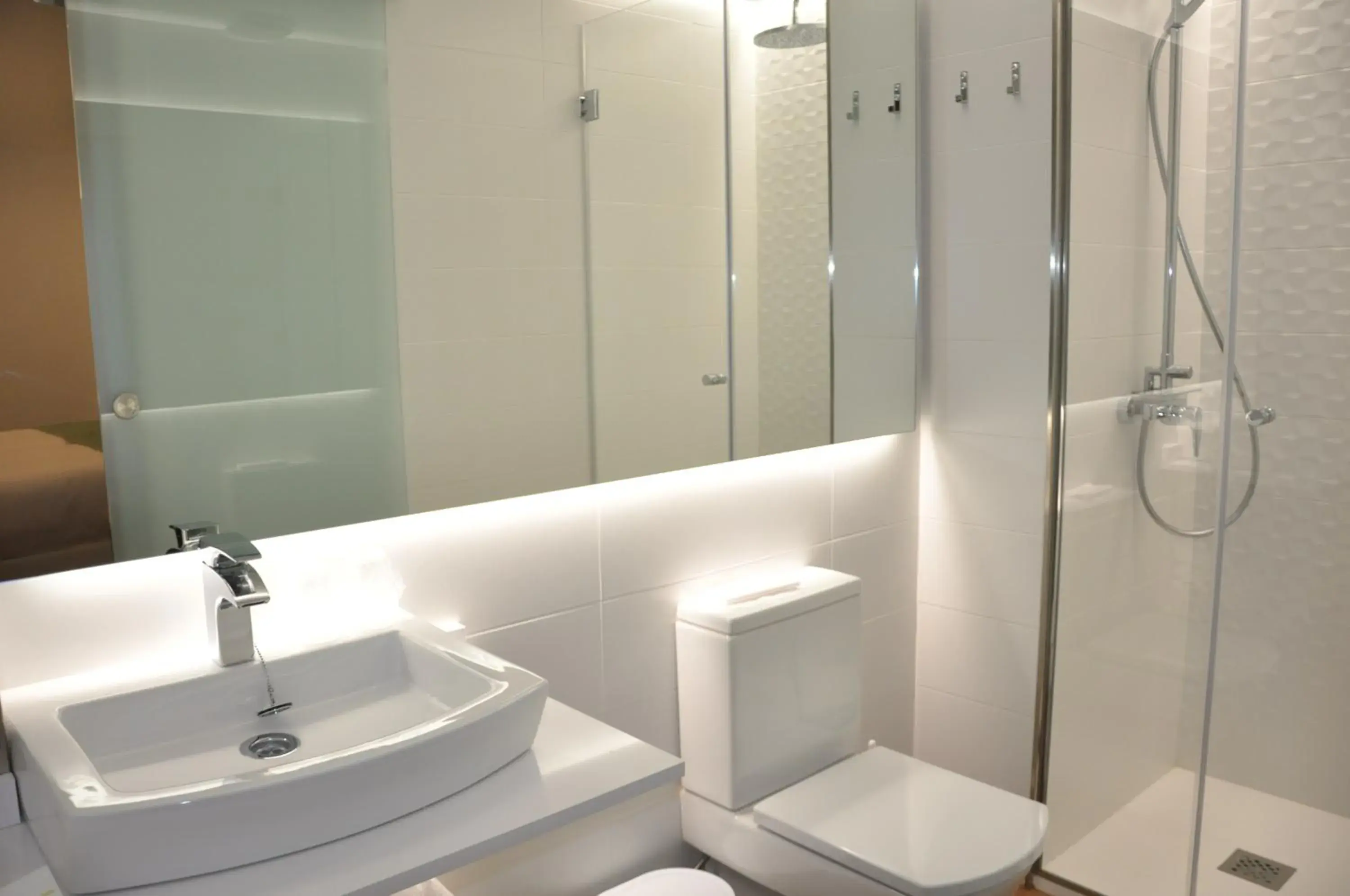 Two Connecting Double Rooms in Hotel Selu Two Connecting Double Rooms in Hotel Selu