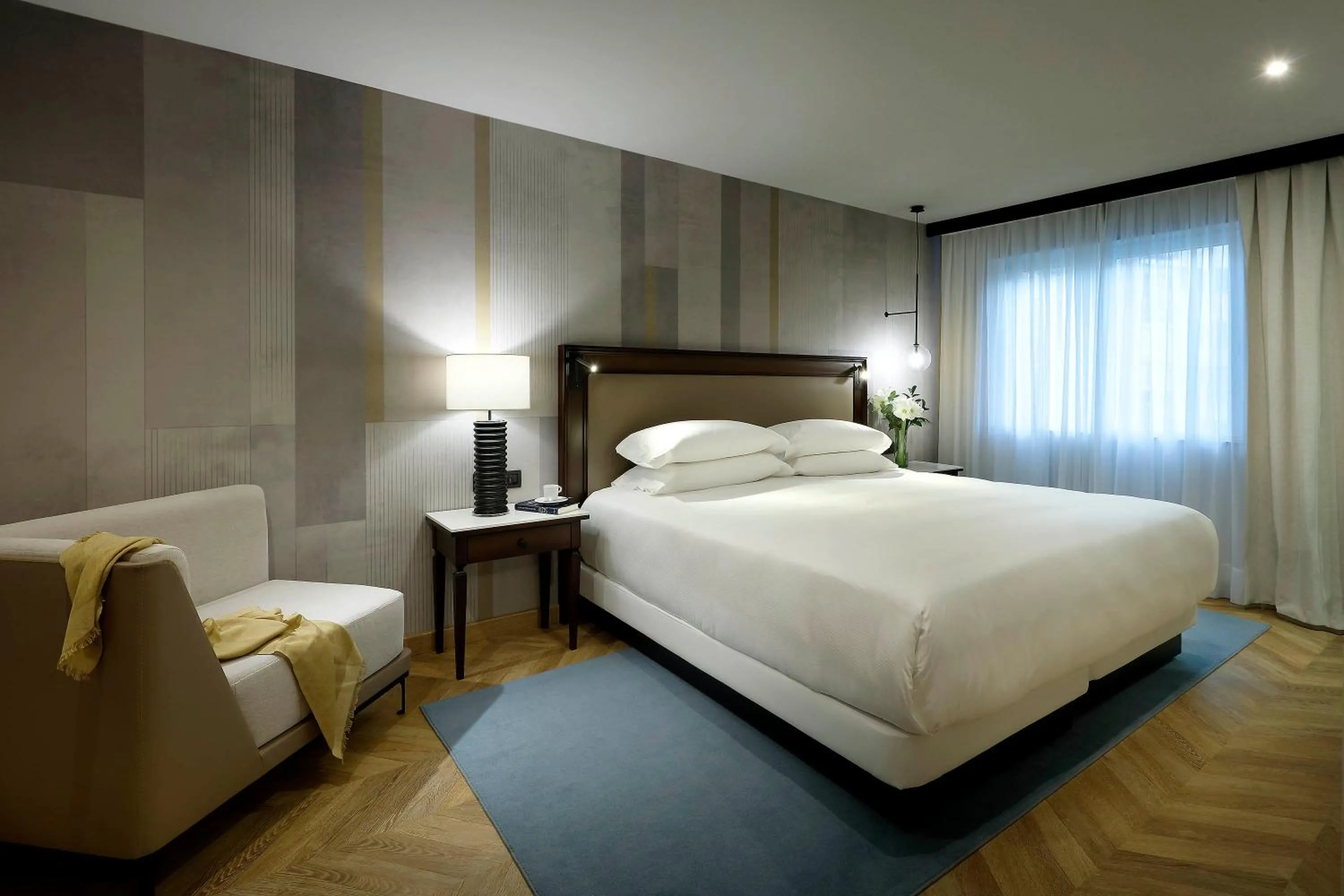 Bed in Hyatt Regency Hesperia Madrid